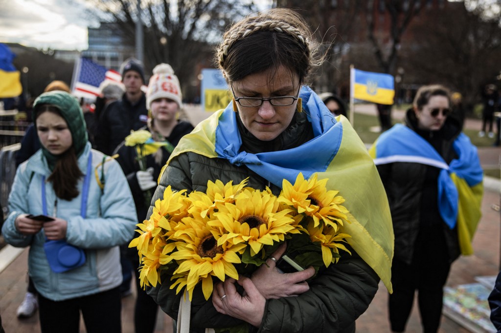 ĐỌC NHANH 14-3: Thêm đợt sơ tán công dân khỏi Ukraine theo hành lang nhân đạo - Ảnh 3.