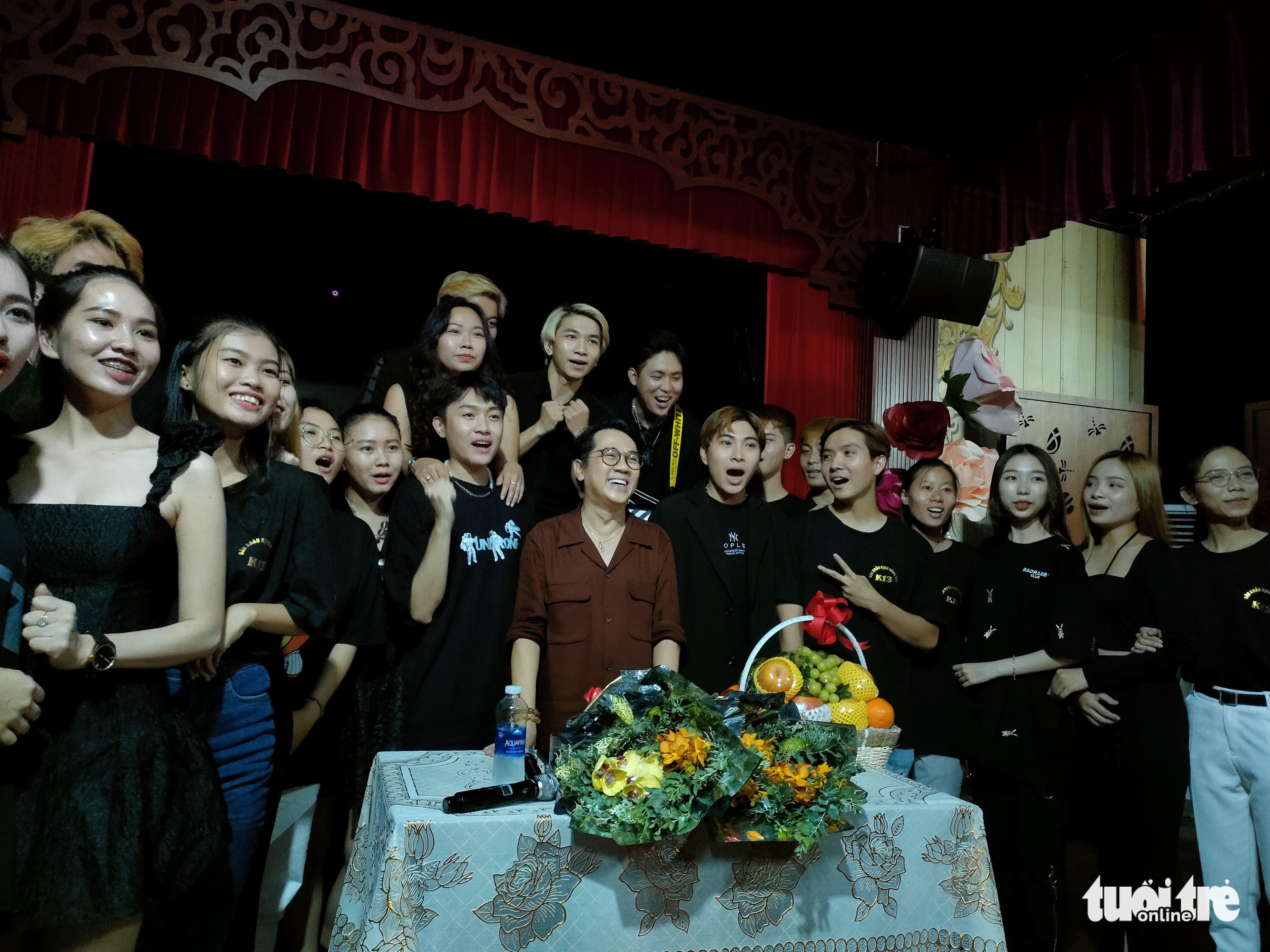 Thành Lộc: Hình ảnh ông Tư trong Dạ cổ hoài lang tôi khắc họa từ ba mình - Ảnh 3. Thành Lộc: Hình ảnh ông Tư trong Dạ cổ hoài lang tôi khắc họa từ ba mình - Ảnh 3.