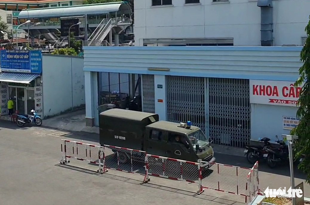 YouTuber Bích Thủy TV bị đưa đến Bệnh viện Gò Vấp để thực nghiệm điều tra - Ảnh 1. YouTuber Bích Thủy TV bị đưa đến Bệnh viện Gò Vấp để thực nghiệm điều tra - Ảnh 1.