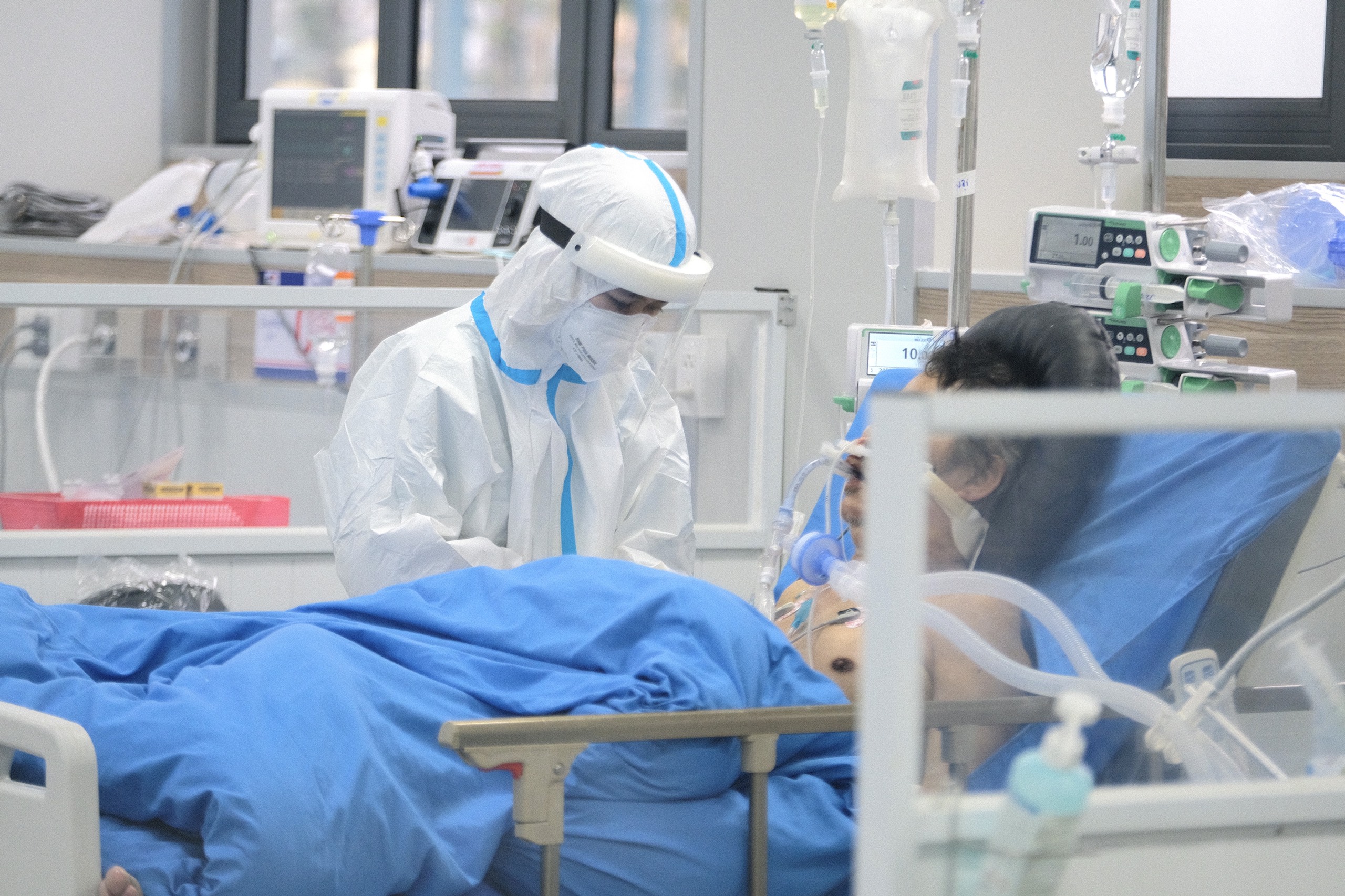 Chủng COVID-19 mới đang lưu hành ở Việt Nam có đáng lo ngại? - Ảnh 1.