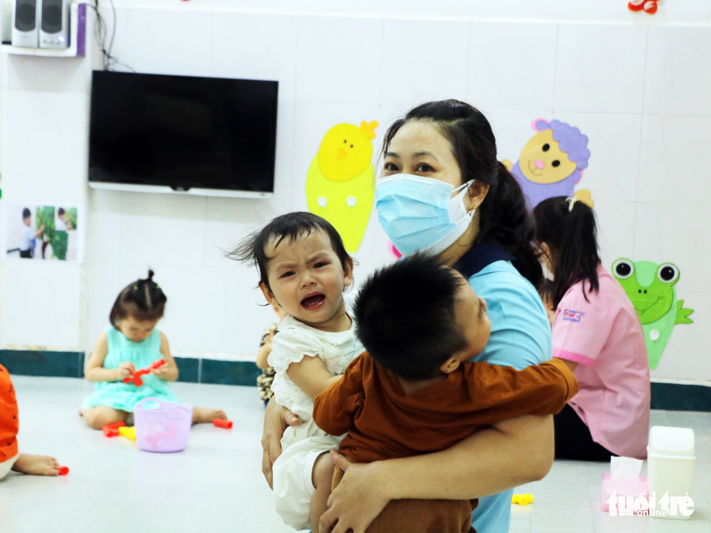 Học sinh quận nào ở TP.HCM mắc COVID-19 nhiều nhất? - Ảnh 1. Học sinh quận nào ở TP.HCM mắc COVID-19 nhiều nhất? - Ảnh 1.