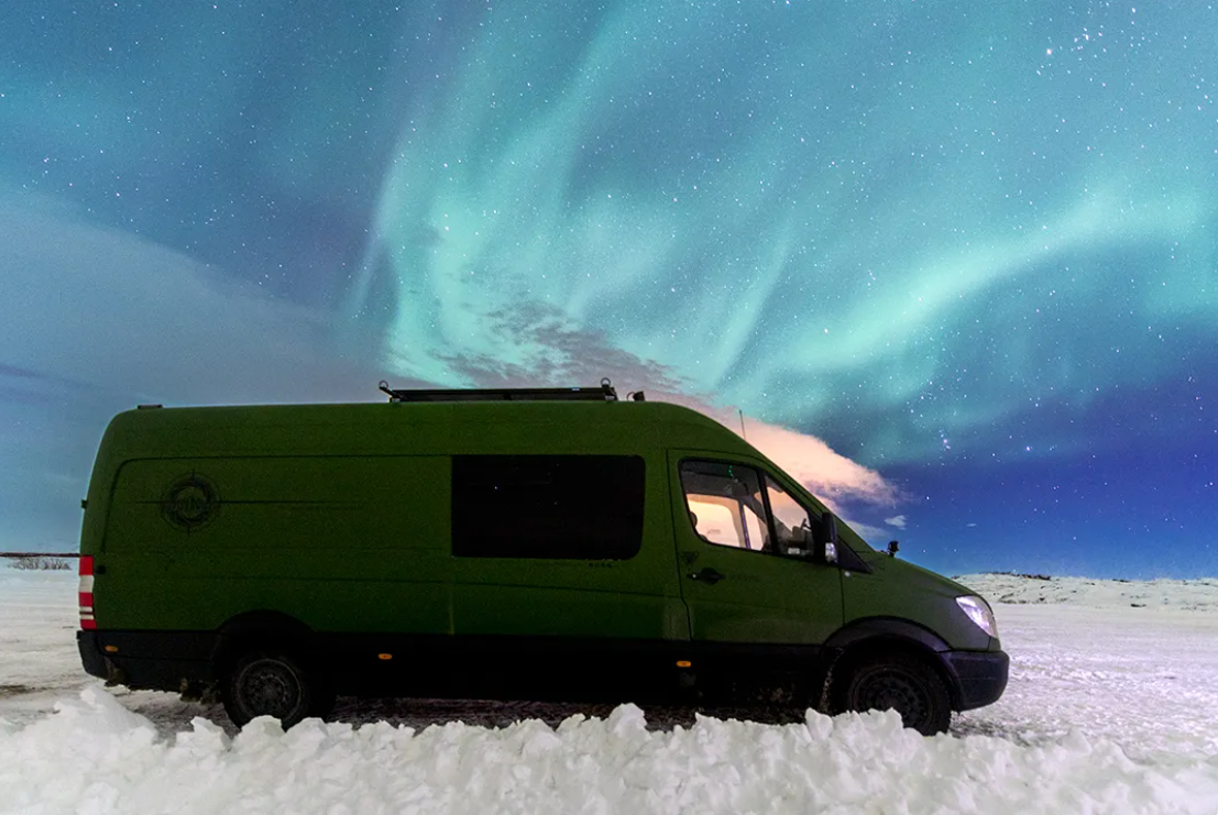 Những dải sáng tuyệt đẹp trong mùa cực quang 2022 - Ảnh 4. Những dải sáng tuyệt đẹp trong mùa cực quang 2022 - Ảnh 4.