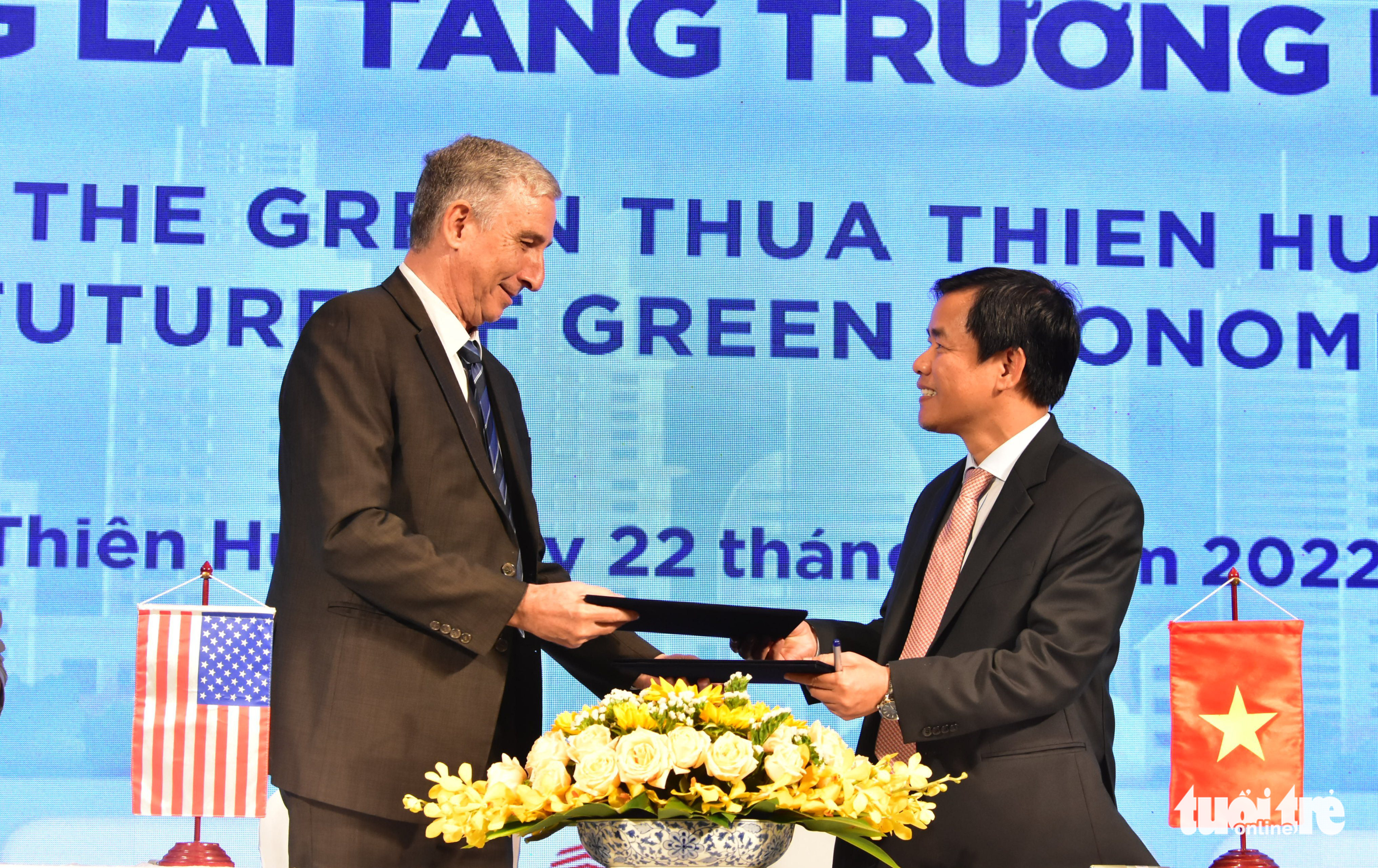 Thừa Thiên Huế kêu gọi Mỹ đầu tư vào 4 khu vực - Ảnh 1. Thừa Thiên Huế kêu gọi Mỹ đầu tư vào 4 khu vực - Ảnh 1.