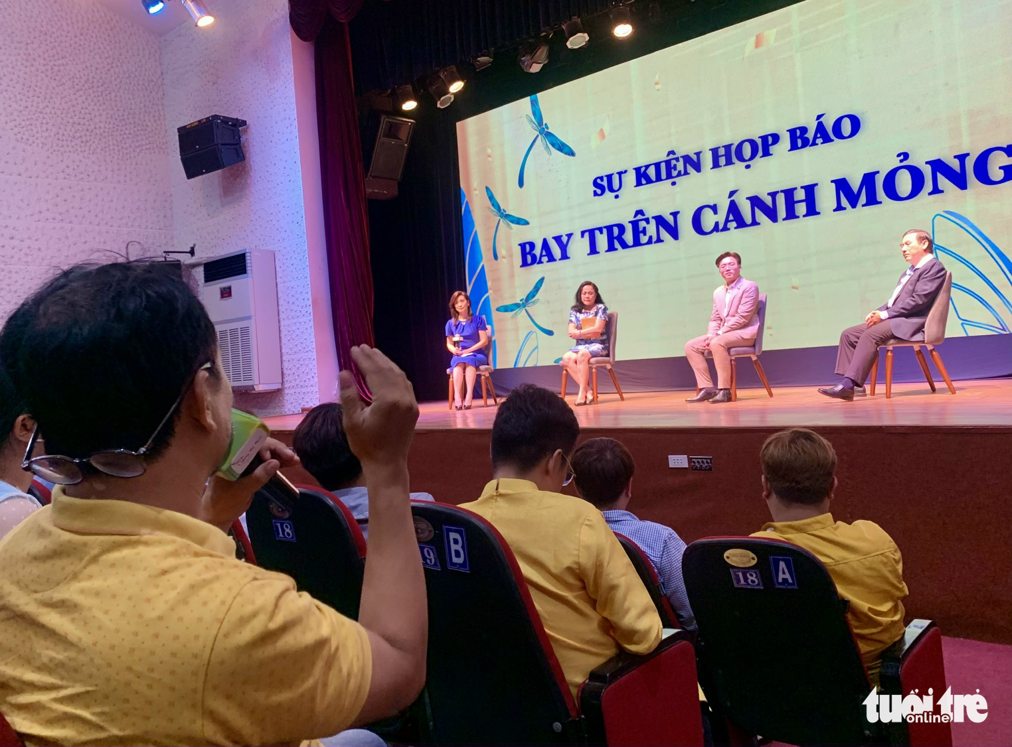 Sân khấu Hoàng Thái Thanh chỉ diễn kịch 2 mùa trong năm - Ảnh 4. Sân khấu Hoàng Thái Thanh chỉ diễn kịch 2 mùa trong năm - Ảnh 4.