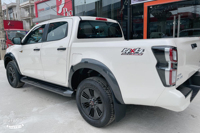 Isuzu D-Max 2022 nhận cọc tại Việt Nam, giá từ 625 triệu đồng, ít nâng cấp chưa đủ đọ sức Ranger - Ảnh 4.