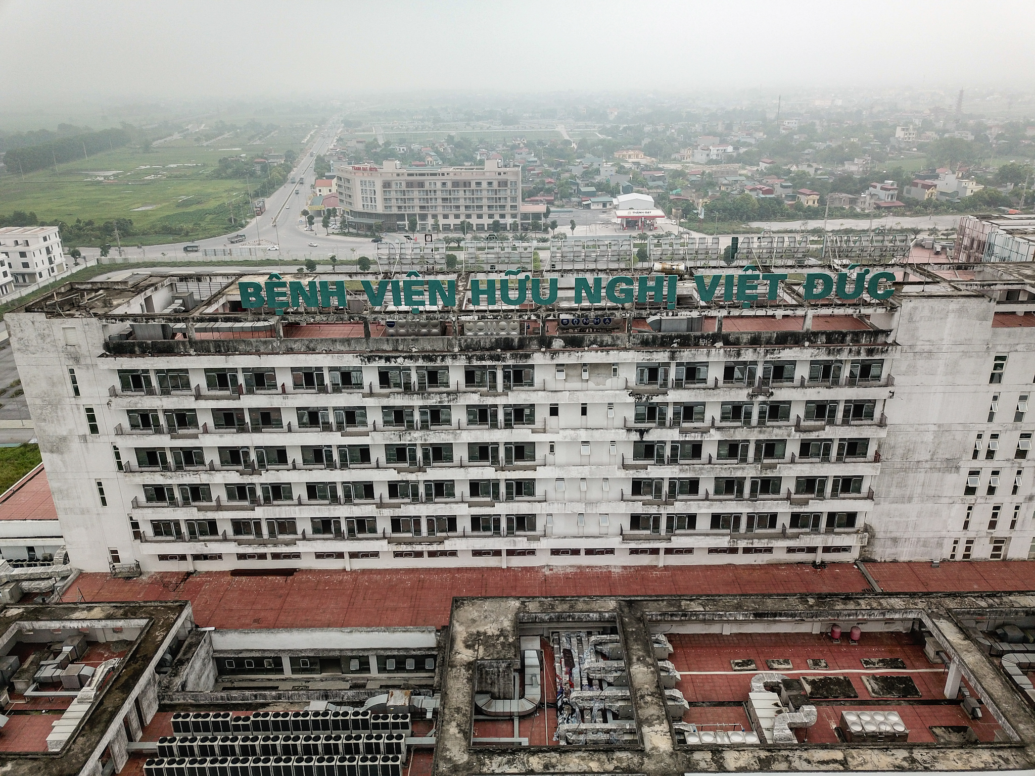 Thủ tướng yêu cầu 6 tháng tới phải bàn giao cơ sở 2 bệnh viện Bạch Mai và Việt Đức - Ảnh 2.