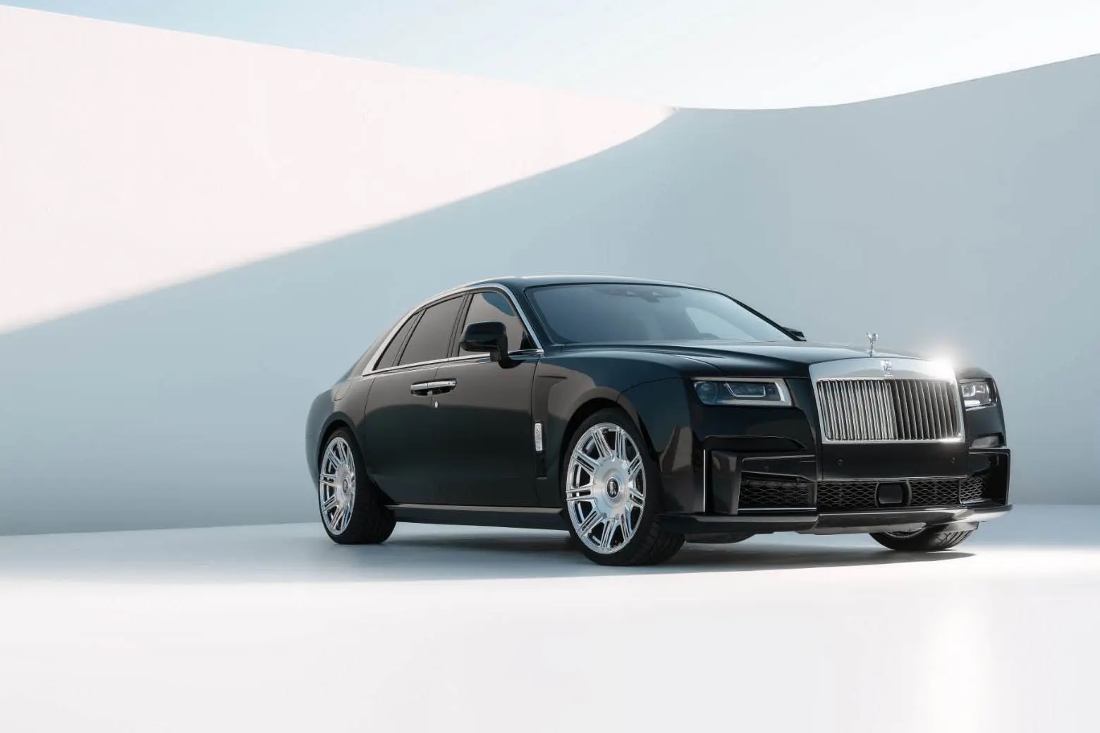 Loạt biển số đẹp đắt nhất thế giới, giá đủ mua vài siêu xe - Ảnh 7. Loạt biển số đẹp đắt nhất thế giới, giá đủ mua vài siêu xe - Ảnh 7.