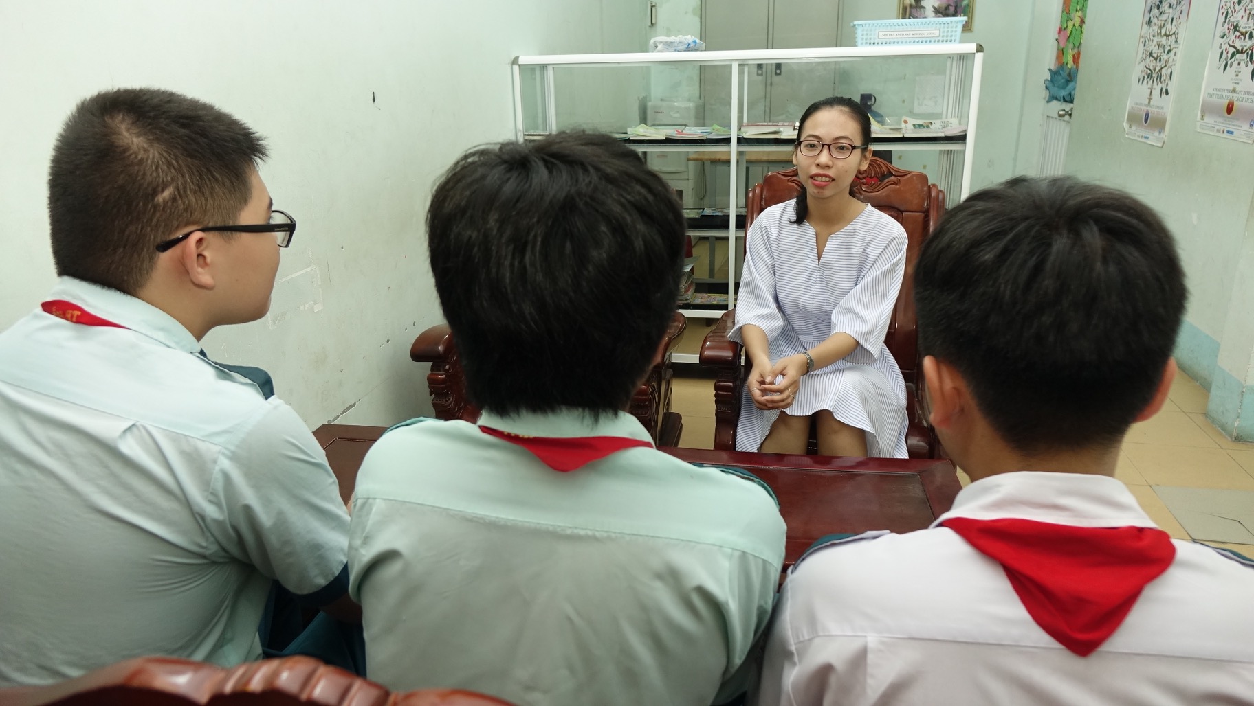 Ngày đó tôi suýt nhảy lầu... - Ảnh 1. Ngày đó tôi suýt nhảy lầu... - Ảnh 1.