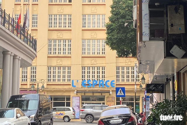 Chia tay địa chỉ văn hóa thân thuộc L’Espace trên phố Tràng Tiền sau gần 20 năm - Ảnh 1. Chia tay địa chỉ văn hóa thân thuộc L’Espace trên phố Tràng Tiền sau gần 20 năm - Ảnh 1.