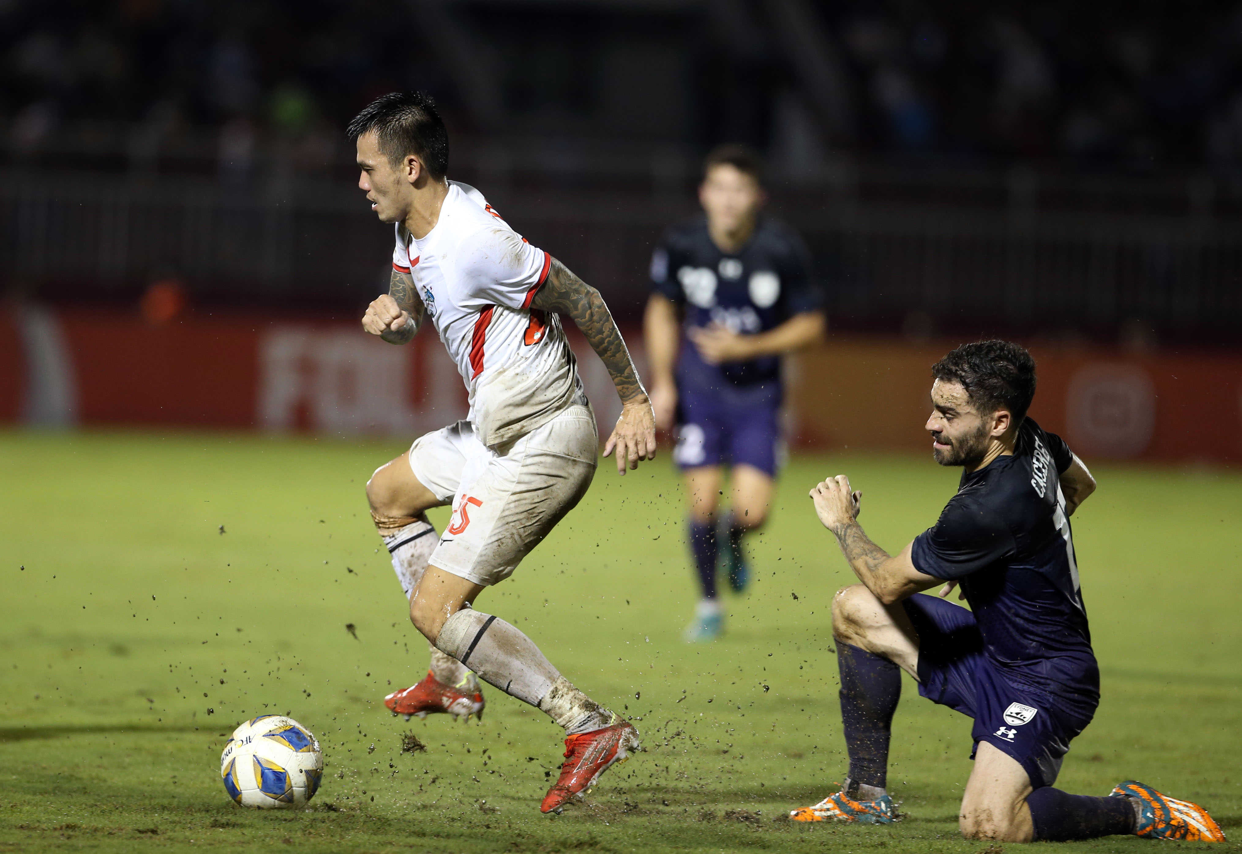 Trung vệ của Hoàng Anh Gia Lai vào đội hình tiêu biểu của AFC - Ảnh 1. Trung vệ của Hoàng Anh Gia Lai vào đội hình tiêu biểu của AFC - Ảnh 1.