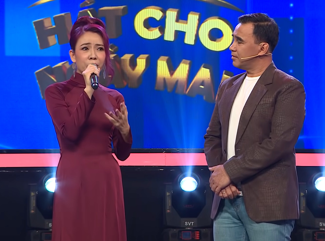 Hứa Vĩ Văn bán tranh để hỗ trợ trẻ mồ côi, Quyền Linh khâm phục mẹ đơn thân đi chống dịch - Ảnh 6. Hứa Vĩ Văn bán tranh để hỗ trợ trẻ mồ côi, Quyền Linh khâm phục mẹ đơn thân đi chống dịch - Ảnh 6.