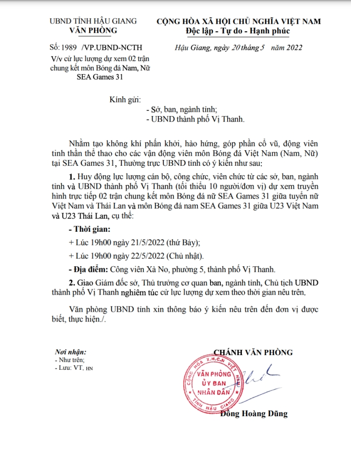 Hậu Giang thu hồi công văn yêu cầu cán bộ đi xem bóng đá - Ảnh 1.