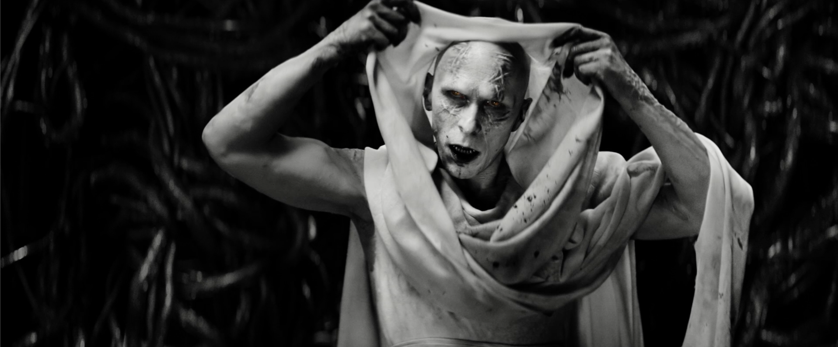 Thần Sấm nữ cơ bắp cuồn cuộn trong trailer Thor 4 - Ảnh 5. Thần Sấm nữ cơ bắp cuồn cuộn trong trailer Thor 4 - Ảnh 5.