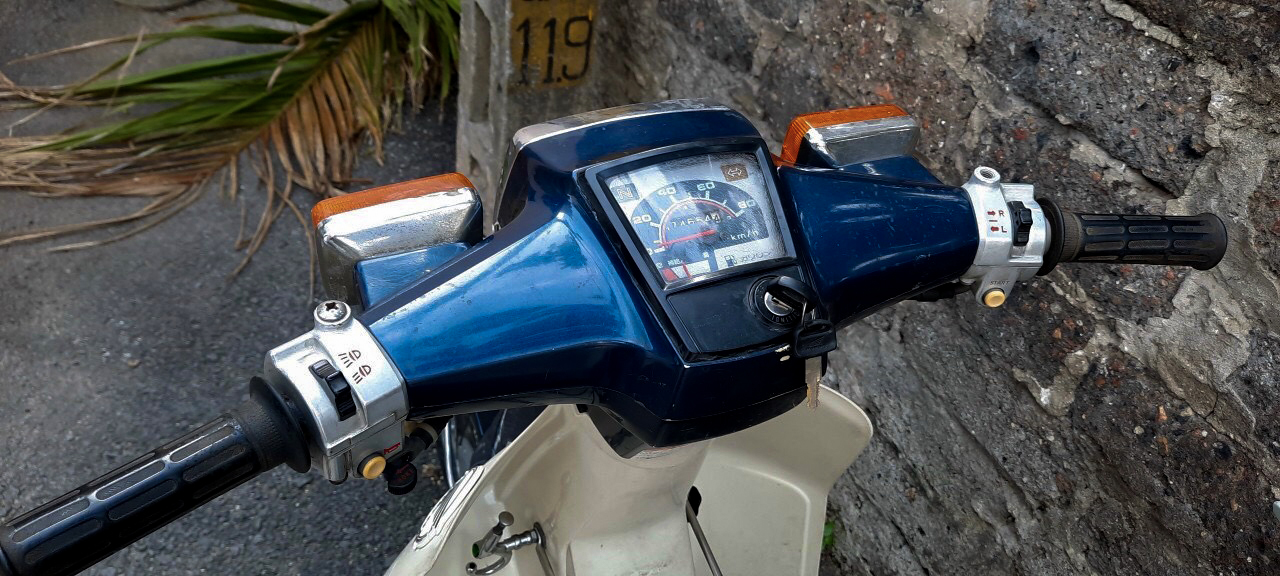 Honda Cub 82 lăn bánh gần 80.000 km, bán lại vẫn được giá 29 triệu đồng - Ảnh 3.
