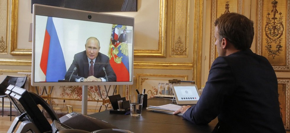 Ông Putin nhắc phương Tây ‘dừng cấp vũ khí cho Ukraine’ - Ảnh 1. Ông Putin nhắc phương Tây ‘dừng cấp vũ khí cho Ukraine’ - Ảnh 1.