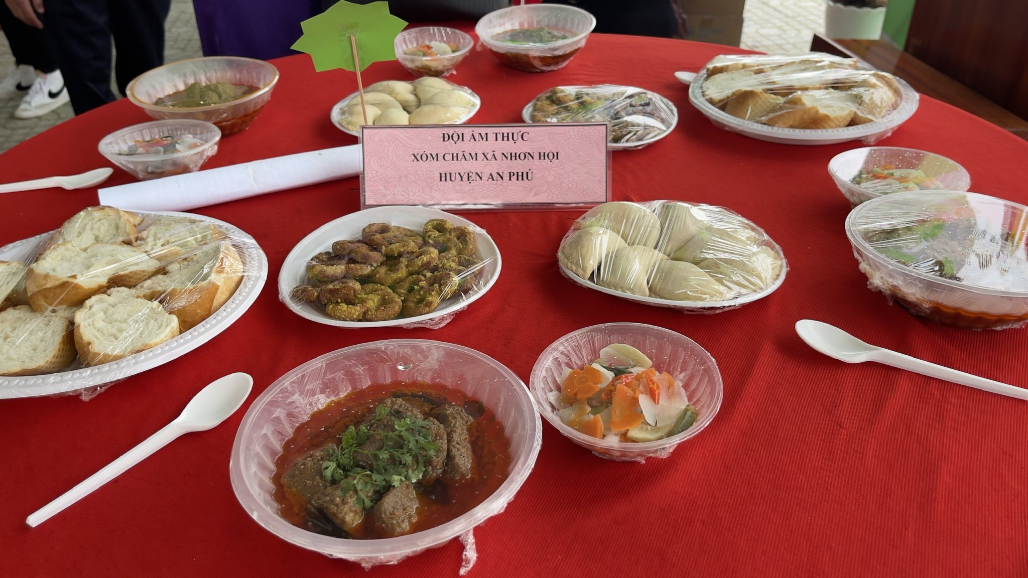 Đồng bào dân tộc Chăm ở An Giang vui ngày hội lớn - Ảnh 3. Đồng bào dân tộc Chăm ở An Giang vui ngày hội lớn - Ảnh 3.