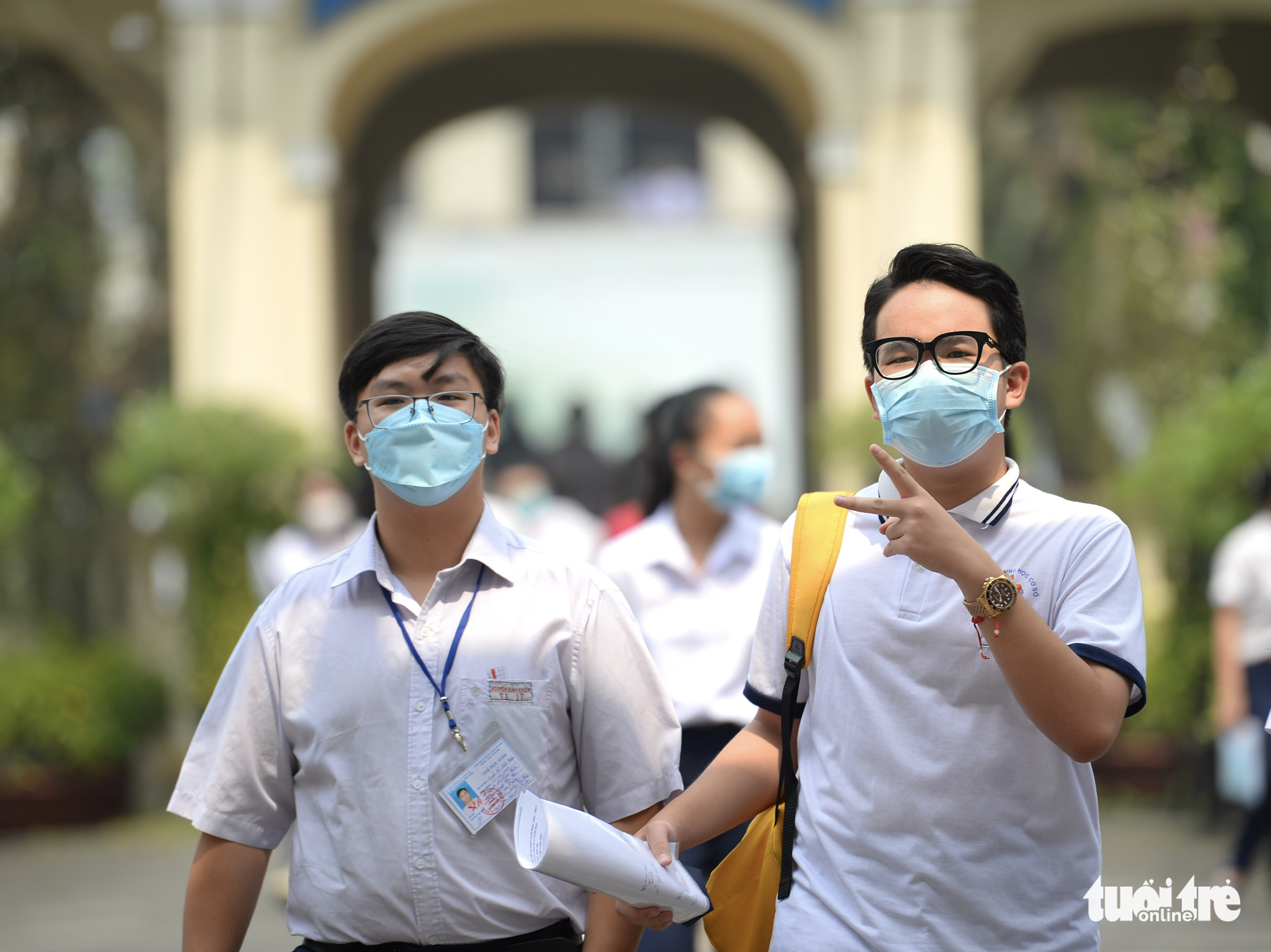 Đề thi văn vào lớp 10 TP.HCM: Thí sinh nói nhẹ nhàng, giáo viên: Không dễ lấy điểm cao - Ảnh 7. Đề thi văn vào lớp 10 TP.HCM: Thí sinh nói nhẹ nhàng, giáo viên: Không dễ lấy điểm cao - Ảnh 7.