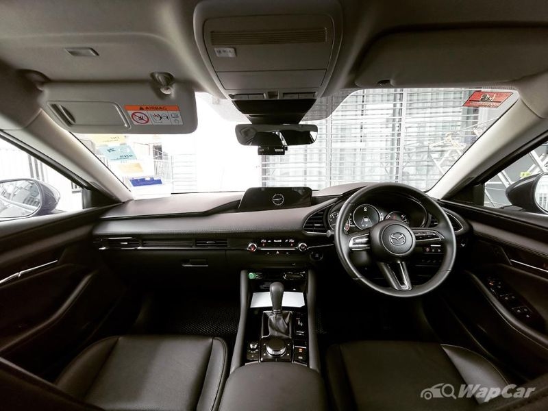 Chủ xe Mazda3: Chỉ nhìn thử đã chốt ngay không do dự - Ảnh 6. Chủ xe Mazda3: Chỉ nhìn thử đã chốt ngay không do dự - Ảnh 6.