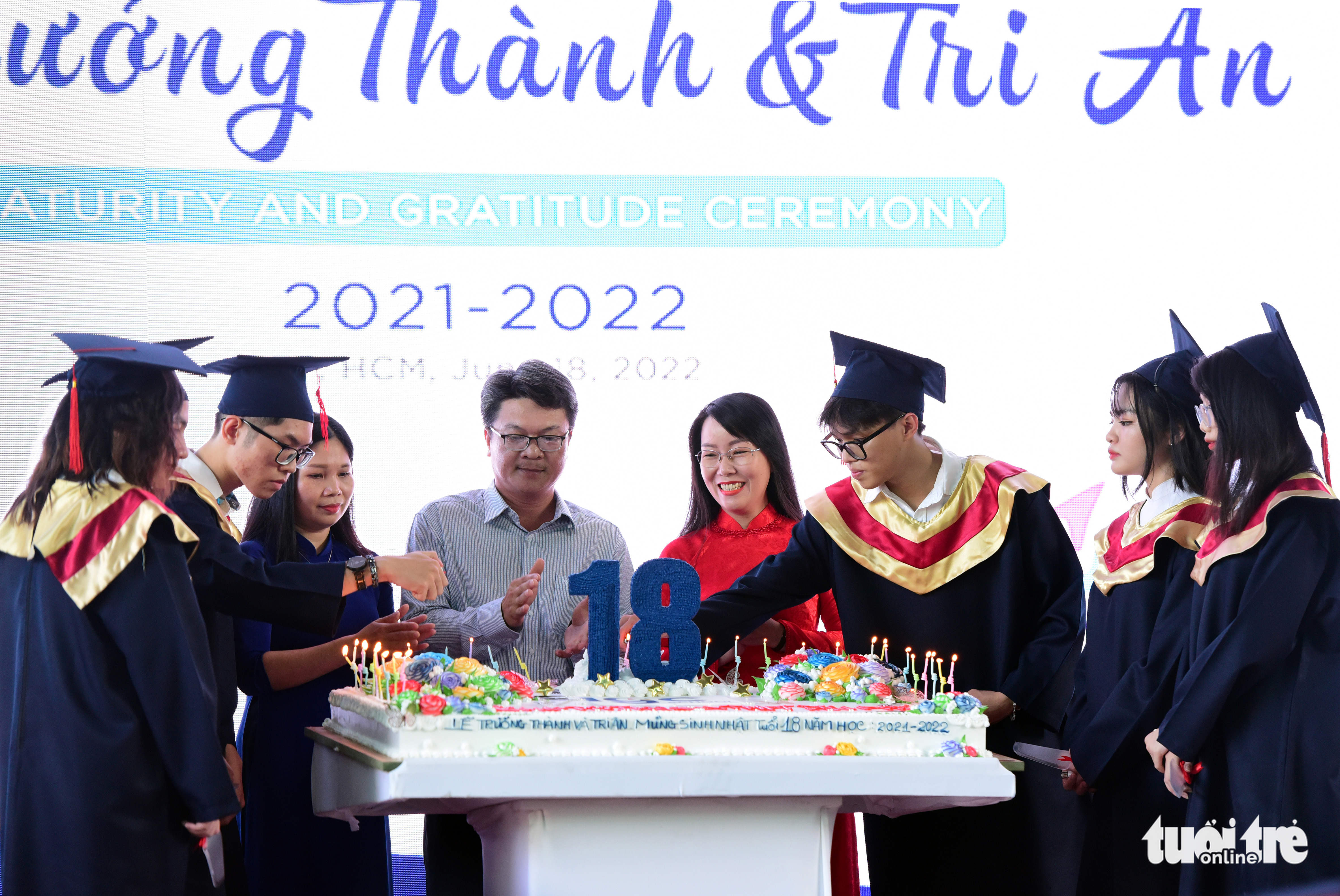 18 tuổi mình đã lớn, sẽ không làm ba mẹ buồn nữa - Ảnh 2. 18 tuổi mình đã lớn, sẽ không làm ba mẹ buồn nữa - Ảnh 2.