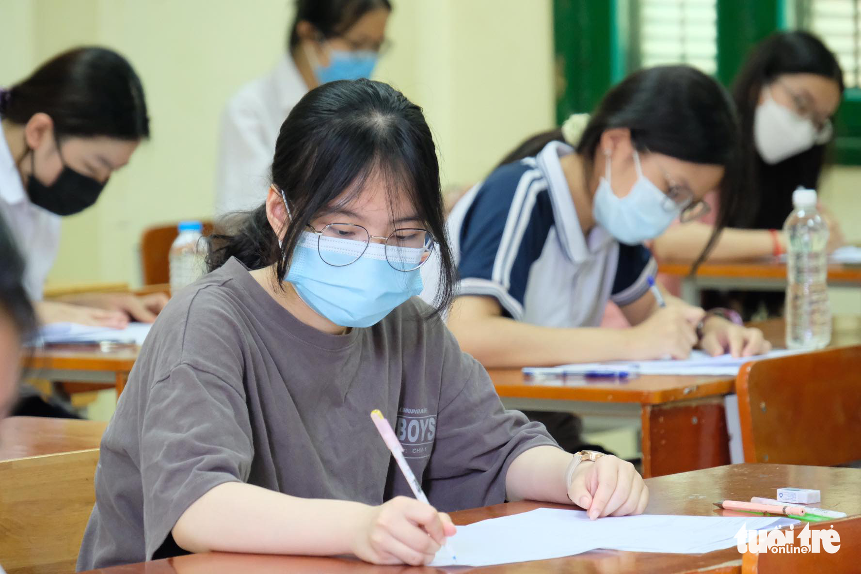 Đề văn thi vào lớp 10 ở Hà Nội: Thí sinh nói đề vừa sức - Ảnh 4.