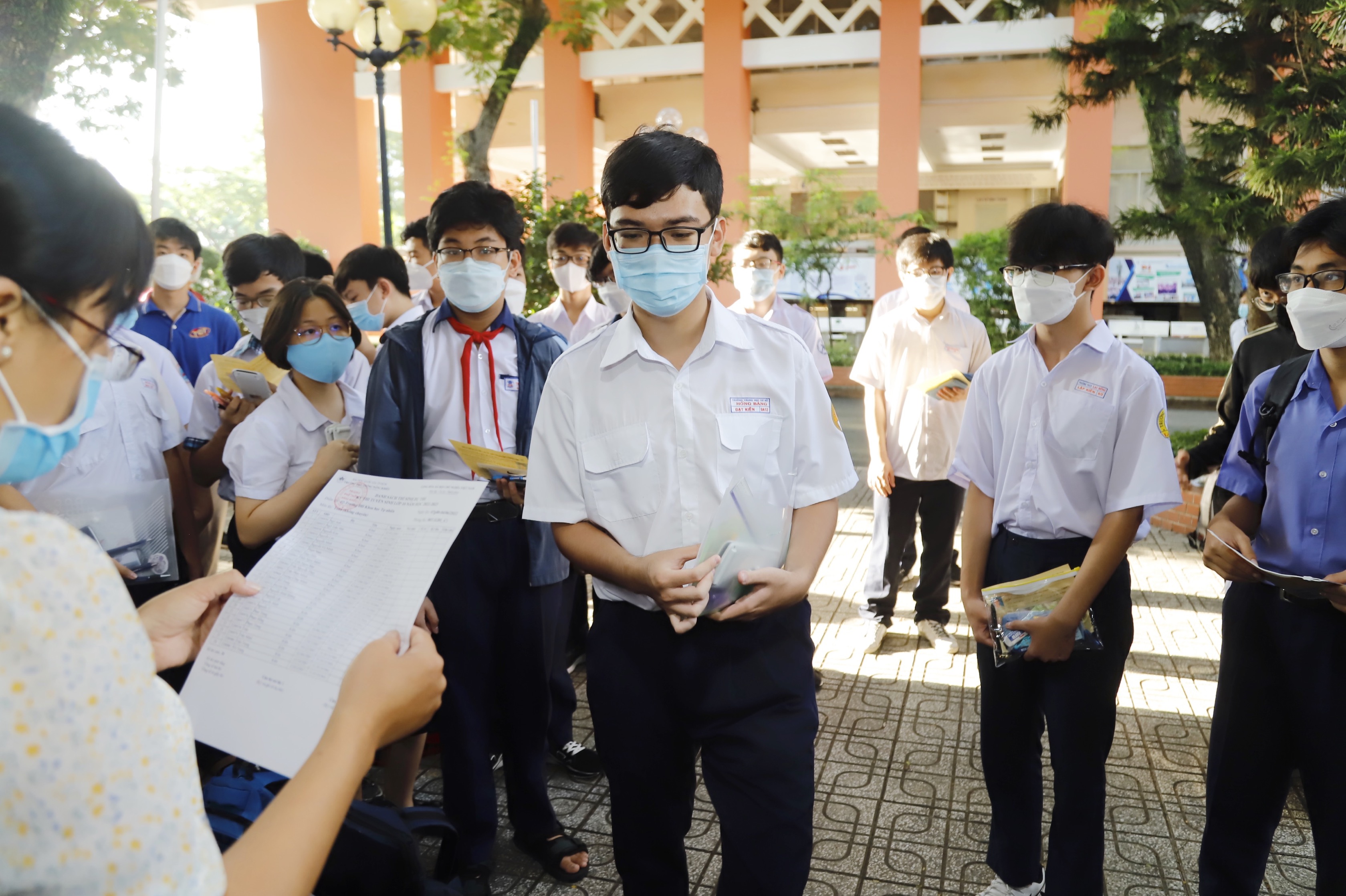 Trường phổ thông Năng khiếu công bố điểm chuẩn vào lớp 10 - Ảnh 1. Trường phổ thông Năng khiếu công bố điểm chuẩn vào lớp 10 - Ảnh 1.