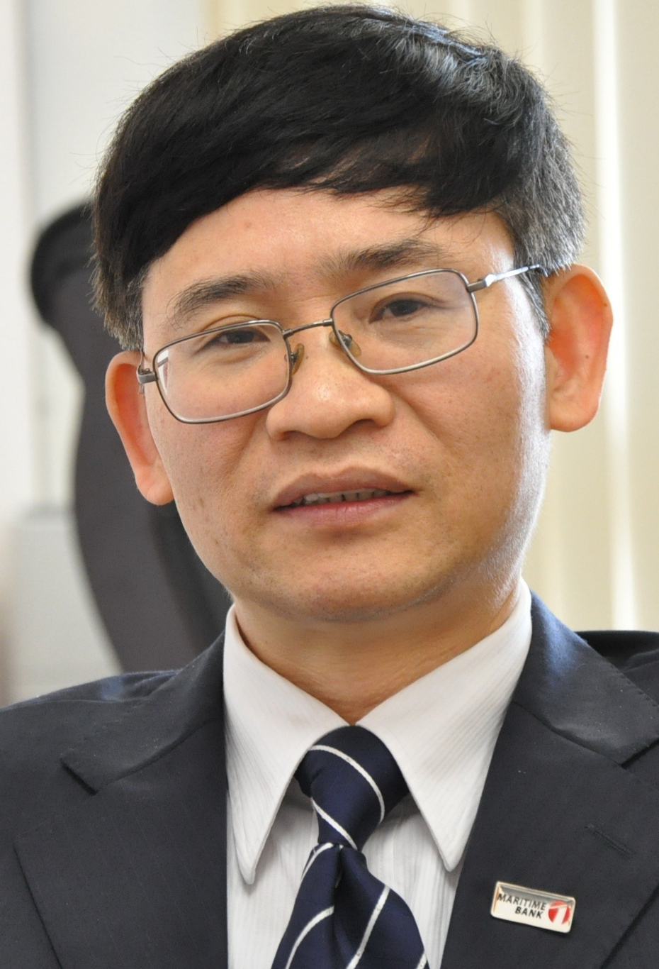 LS Truong Thanh Duc - anh L LS Truong Thanh Duc - anh L