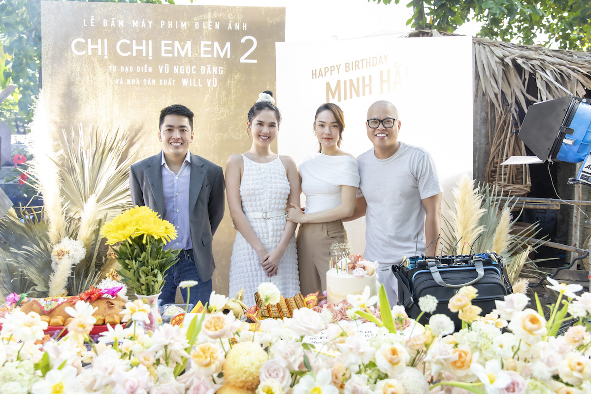 Chị chị em em 2 của Ngọc Trinh, Minh Hằng lấy bối cảnh Sài Gòn xưa - Ảnh 1. Chị chị em em 2 của Ngọc Trinh, Minh Hằng lấy bối cảnh Sài Gòn xưa - Ảnh 1.