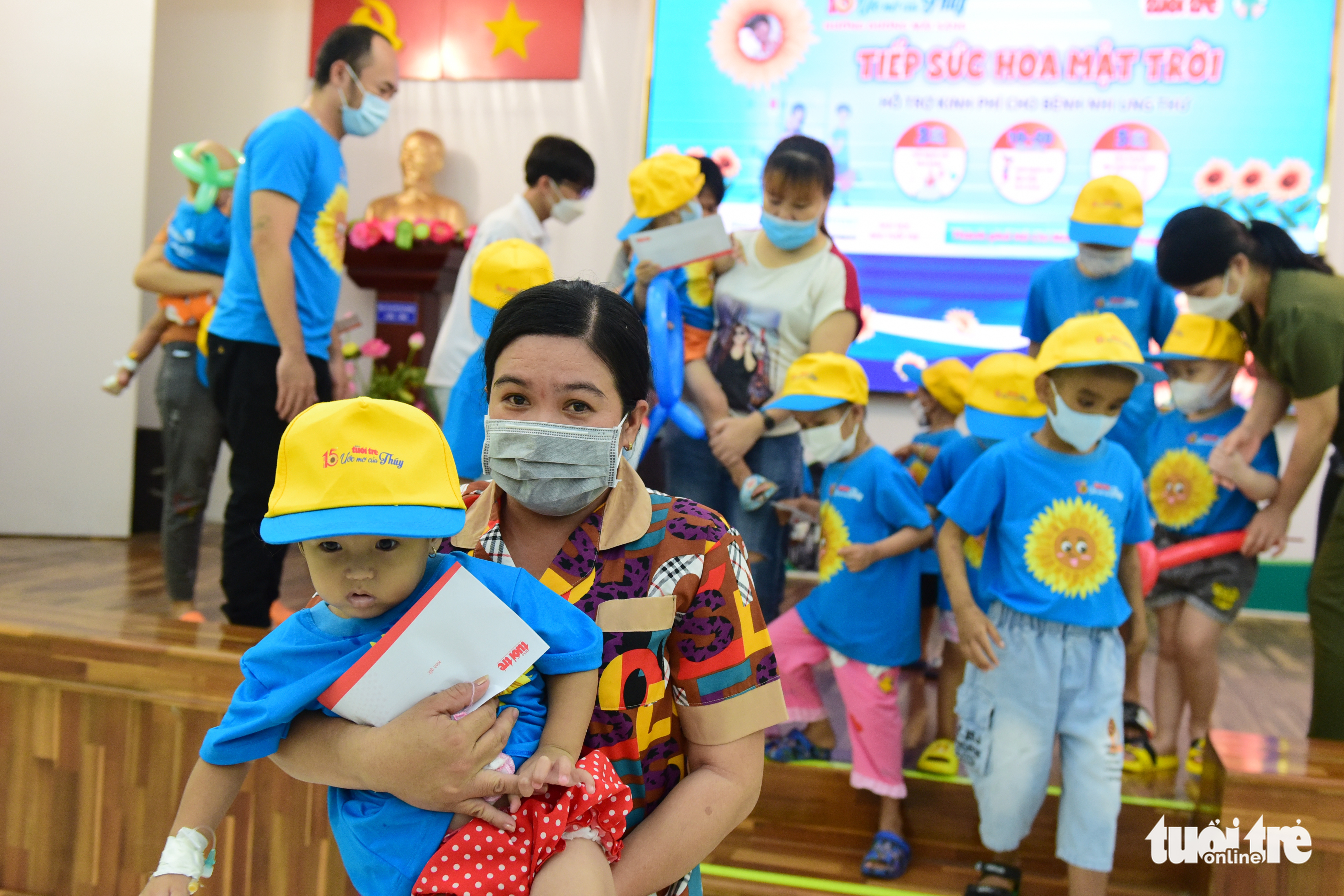 Tiến Luật, Thu Trang, nghệ sĩ xiếc Phi Vũ, Minh Tiến, Xuân Tiến mong lan tỏa Ước mơ của Thúy - Ảnh 7. Tiến Luật, Thu Trang, nghệ sĩ xiếc Phi Vũ, Minh Tiến, Xuân Tiến mong lan tỏa Ước mơ của Thúy - Ảnh 7.