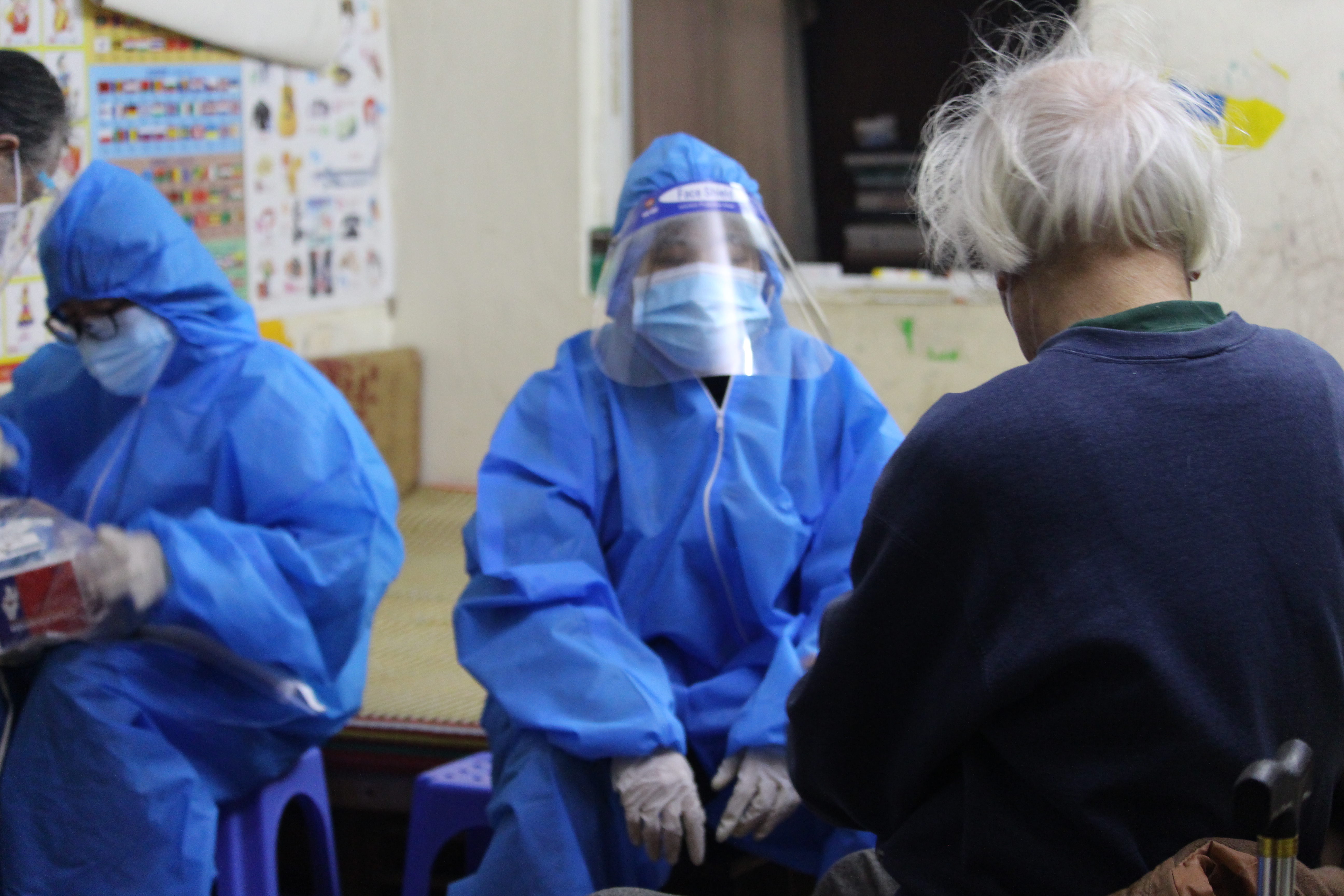 Tin COVID-19 chiều 1-7: Số ca mắc mới tiếp tục tăng, có 8.345 người được công bố khỏi bệnh - Ảnh 1.