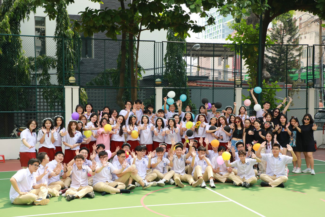 Ngắm bộ ảnh kỷ yếu ấn tượng của học sinh Asian School - Ảnh 1.