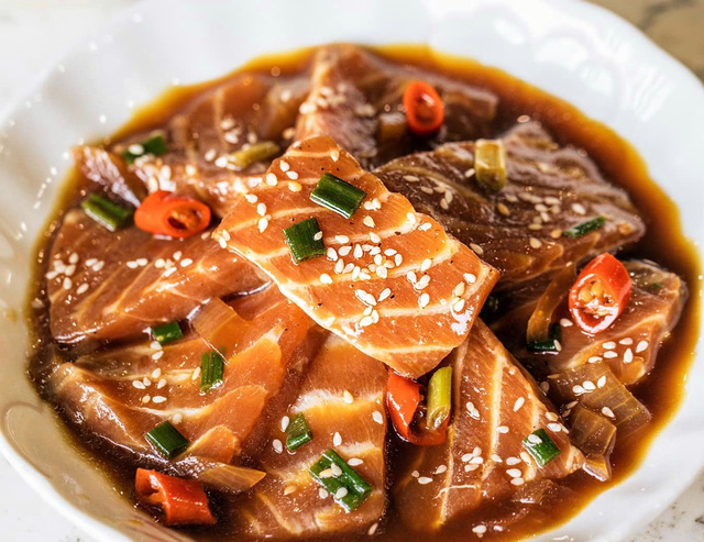 Nước tương - xì dầu: Coi vậy mà làm món ngon số dách - Ảnh 6. Nước tương - xì dầu: Coi vậy mà làm món ngon số dách - Ảnh 6.