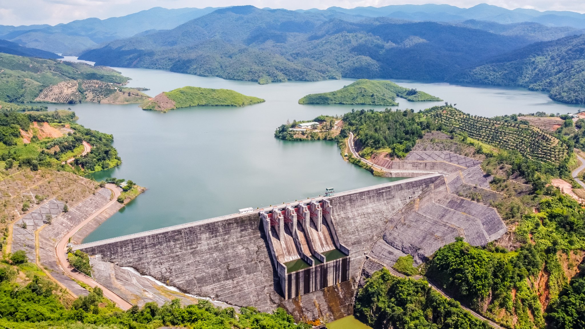 Đảm bảo cung cấp điện là mục tiêu hàng đầu của EVNGENCO1 - Ảnh 1. Đảm bảo cung cấp điện là mục tiêu hàng đầu của EVNGENCO1 - Ảnh 1.