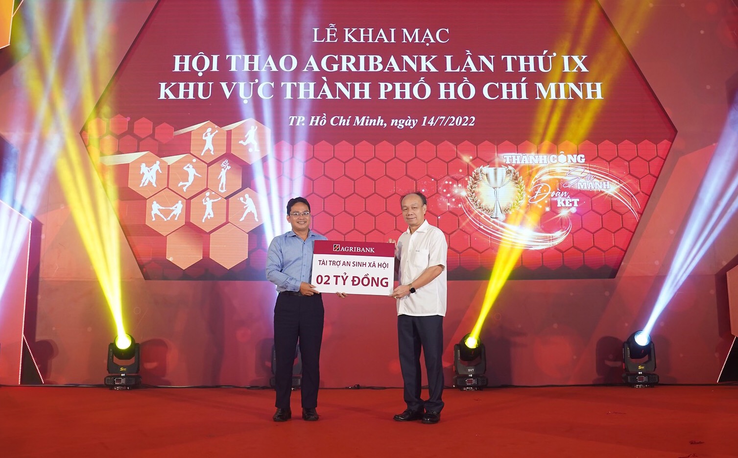 Tưng bừng khai mạc Hội thao Agribank lần thứ IX năm 2022 khu vực TP.HCM - Ảnh 1. Tưng bừng khai mạc Hội thao Agribank lần thứ IX năm 2022 khu vực TP.HCM - Ảnh 1.