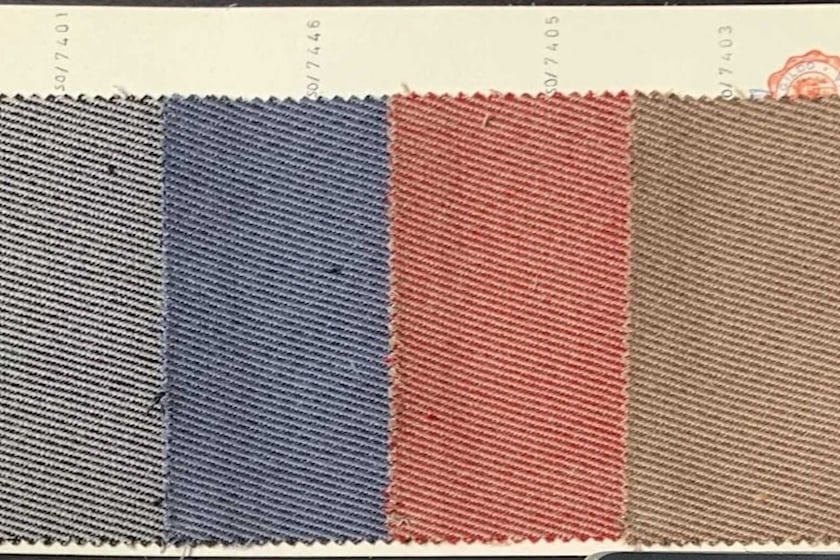 Bộ tham khảo màu - món sưu tầm độc, đắt cho giới nhà giàu mê Ferrari - Ảnh 4. Bộ tham khảo màu - món sưu tầm độc, đắt cho giới nhà giàu mê Ferrari - Ảnh 4.