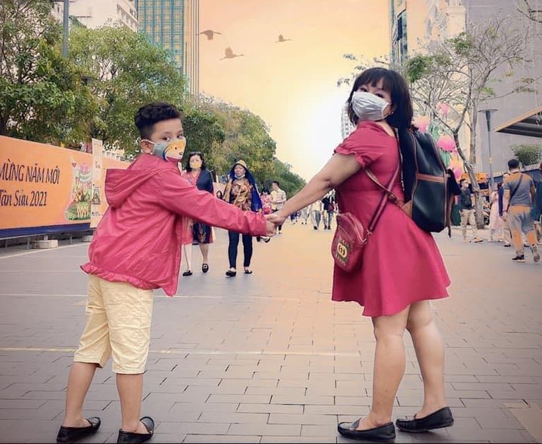 Tôi mãi cảm động vì câu nói Y bác sĩ không biết khi nào được về - Ảnh 1. Tôi mãi cảm động vì câu nói Y bác sĩ không biết khi nào được về - Ảnh 1.