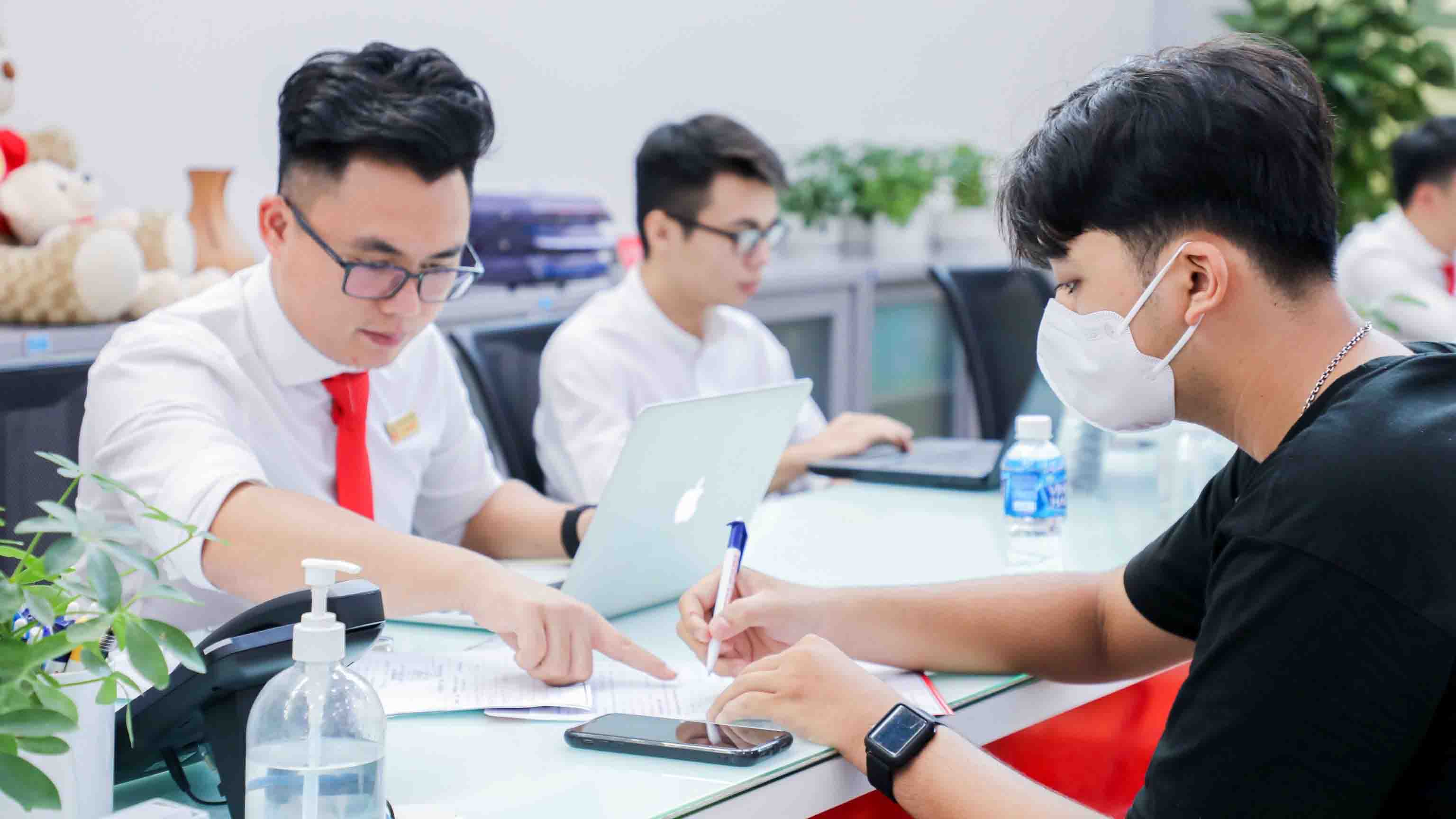 Nhiều trường đại học cẩn trọng, thậm chí nói không với xét tuyển học bạ - Ảnh 1. Nhiều trường đại học cẩn trọng, thậm chí nói không với xét tuyển học bạ - Ảnh 1.