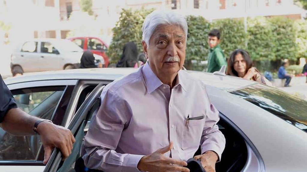 Tỉ phú đi xe gì hằng ngày: Cũng chỉ là xe phổ thông - Ảnh 3. Tỉ phú đi xe gì hằng ngày: Cũng chỉ là xe phổ thông - Ảnh 3.