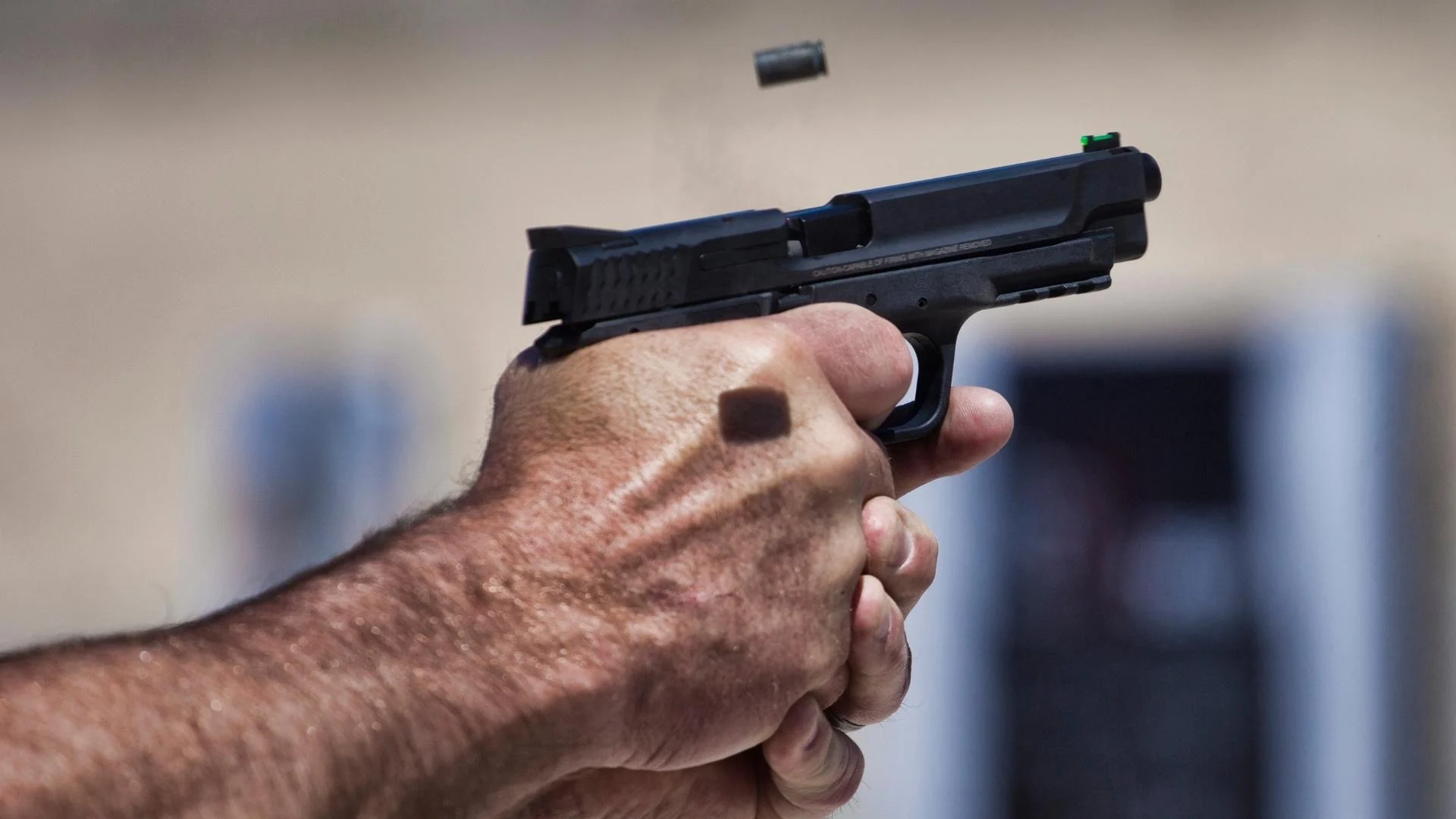 Xả súng trong lễ tốt nghiệp đại học Philippines, 3 người chết - Ảnh 1. Xả súng trong lễ tốt nghiệp đại học Philippines, 3 người chết - Ảnh 1.