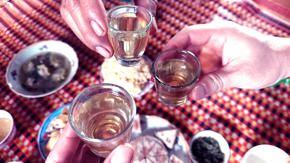 Vụ 3 phụ nữ chết sau 2 ngày nhậu liên tiếp: Nghi do ngộ độc rượu - Ảnh 1. Vụ 3 phụ nữ chết sau 2 ngày nhậu liên tiếp: Nghi do ngộ độc rượu - Ảnh 1.