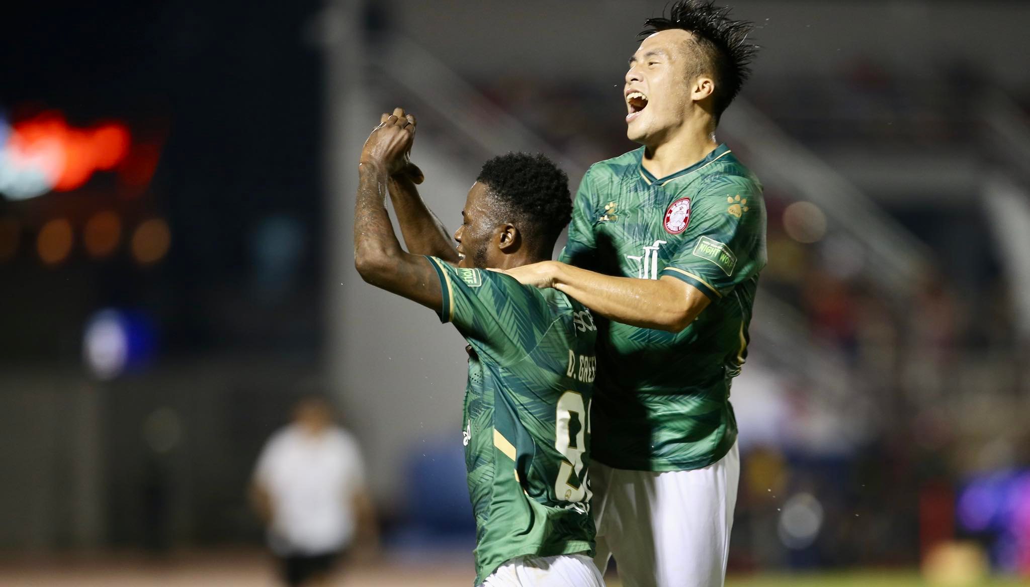 CLB TP.HCM chấm dứt chuỗi 4 trận toàn thua ở V-League 2022 - Ảnh 1. CLB TP.HCM chấm dứt chuỗi 4 trận toàn thua ở V-League 2022 - Ảnh 1.