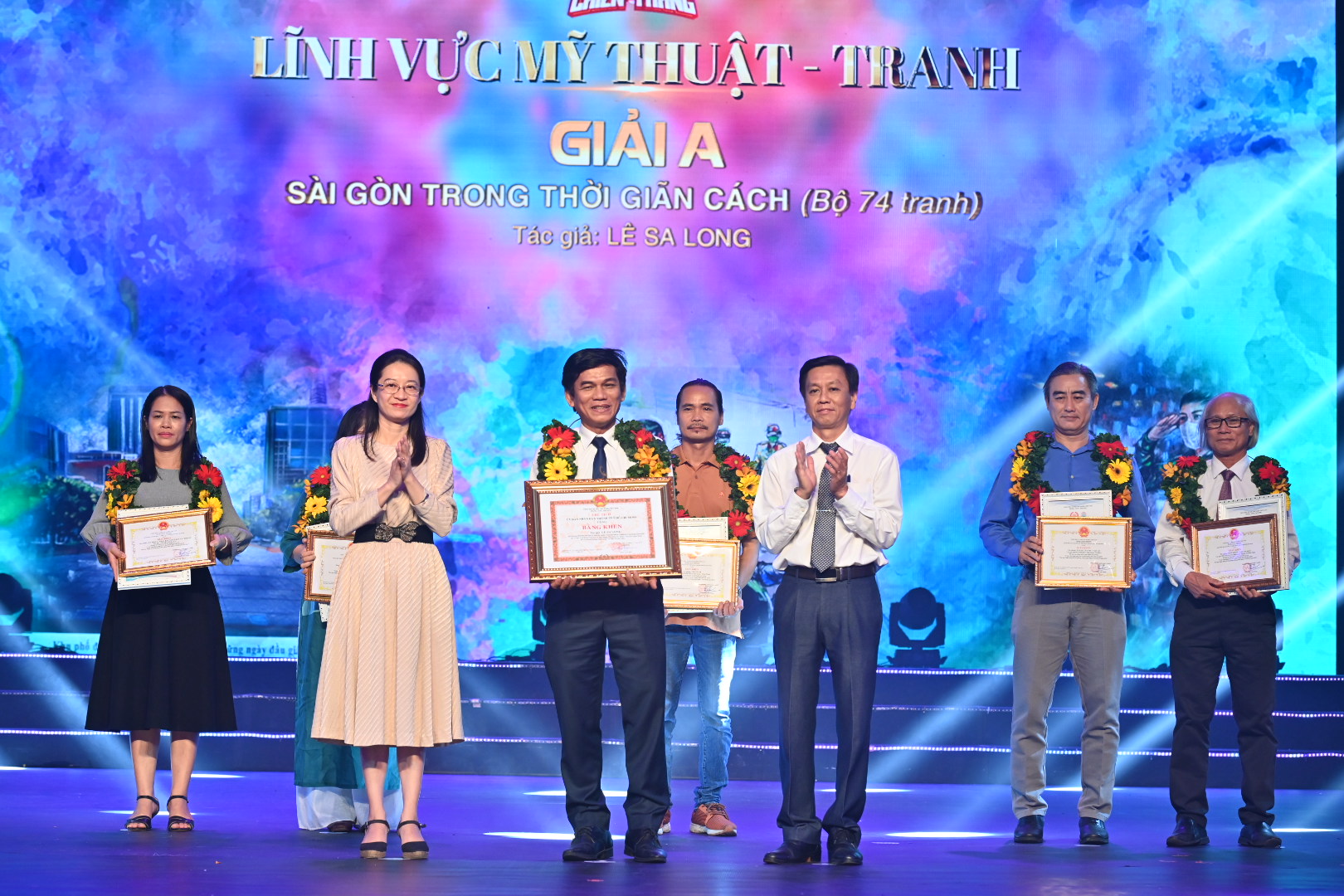 Thế Hiển, Nguyễn Văn Chung… đoạt giải cuộc vận động sáng tác phòng chống COVID-19 - Ảnh 3.