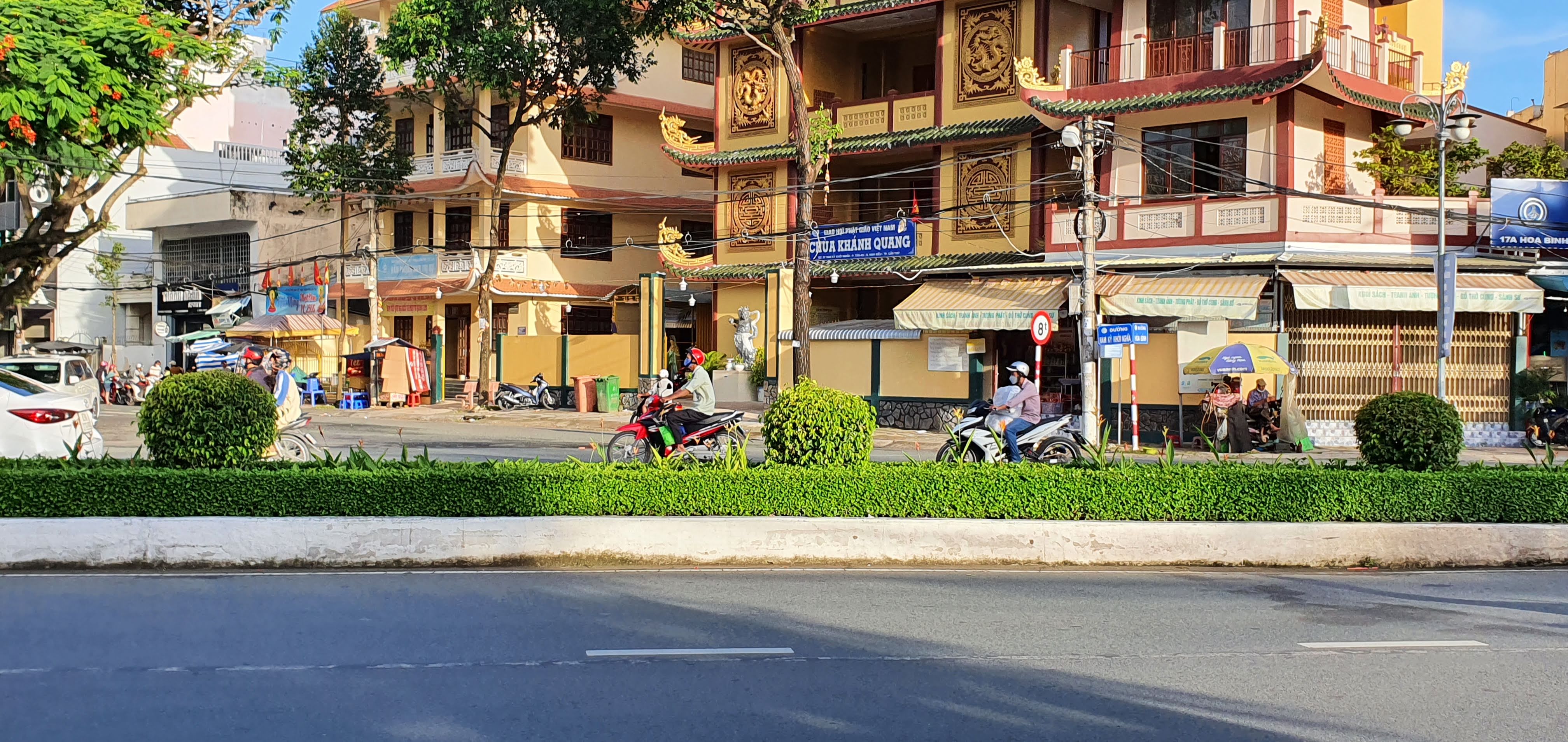 Mưa là ngập, 50 hộ dân ở Cần Thơ kêu cứu vì mua bán ế ẩm - Ảnh 2. Mưa là ngập, 50 hộ dân ở Cần Thơ kêu cứu vì mua bán ế ẩm - Ảnh 2.