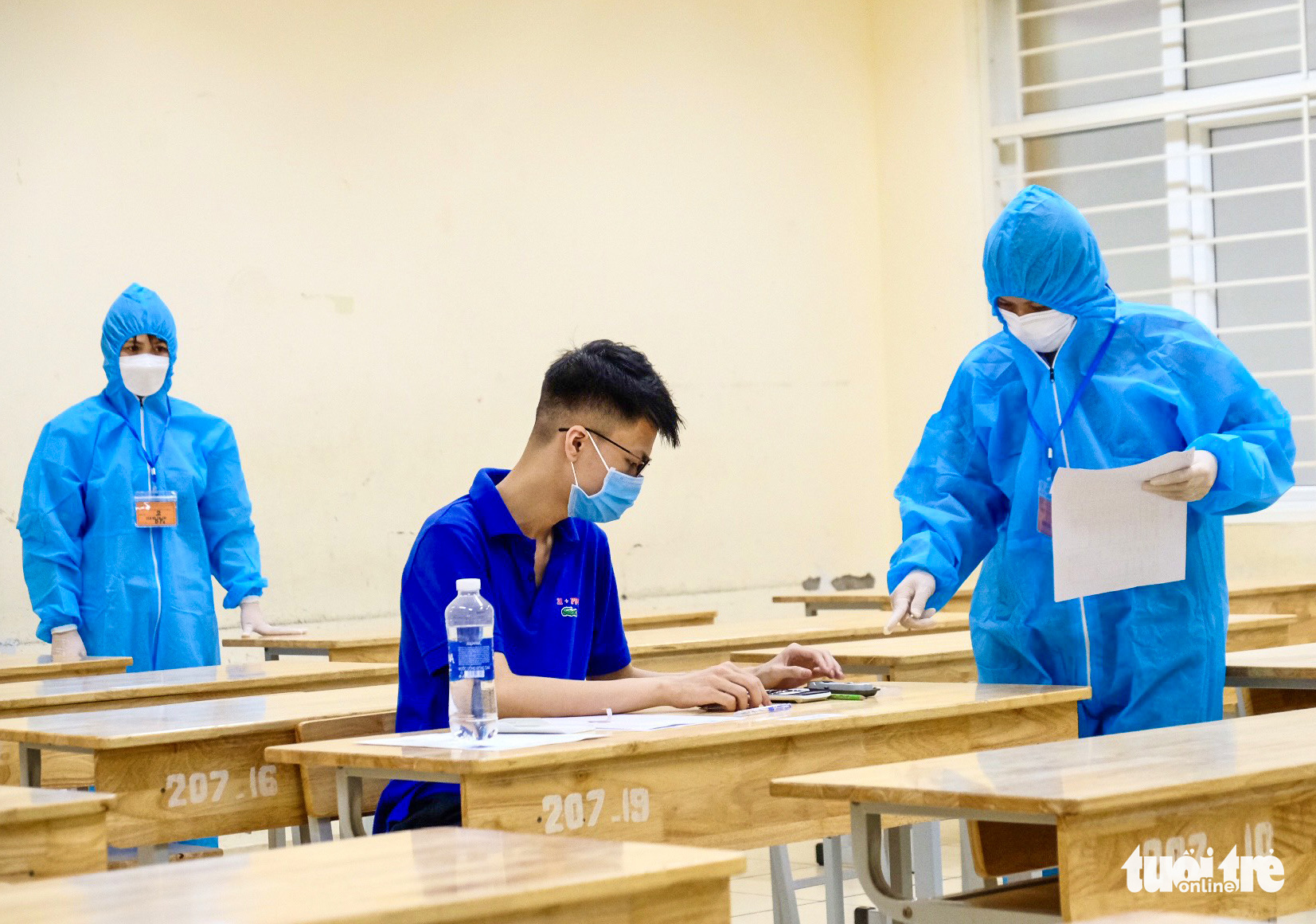 Những thí sinh đặc biệt trong mùa thi tốt nghiệp - Ảnh 2. Những thí sinh đặc biệt trong mùa thi tốt nghiệp - Ảnh 2.