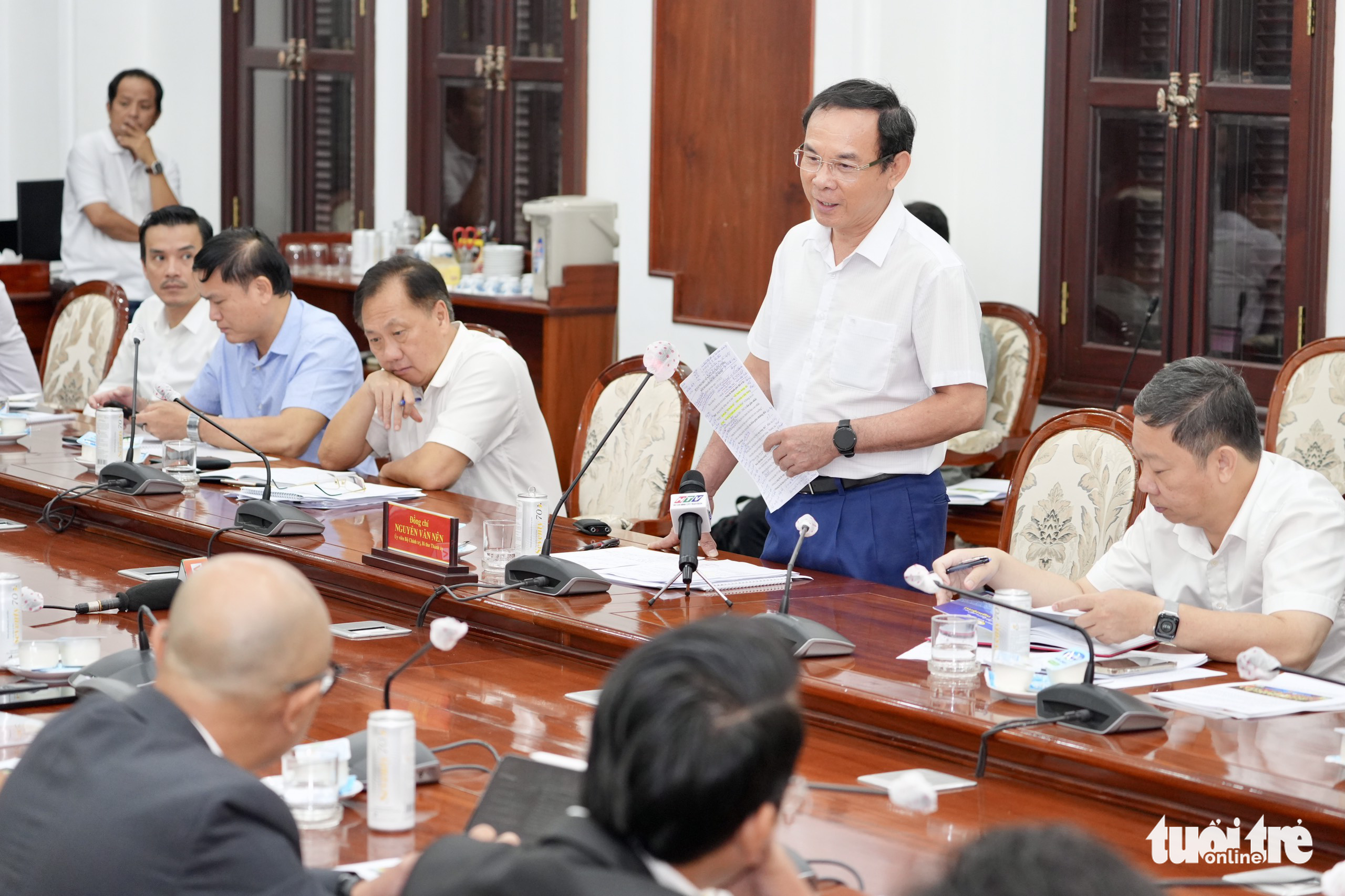 Bí thư Nguyễn Văn Nên: Bóng đá TP.HCM có cải thiện thứ hạng được không? - Ảnh 1. Bí thư Nguyễn Văn Nên: Bóng đá TP.HCM có cải thiện thứ hạng được không? - Ảnh 1.