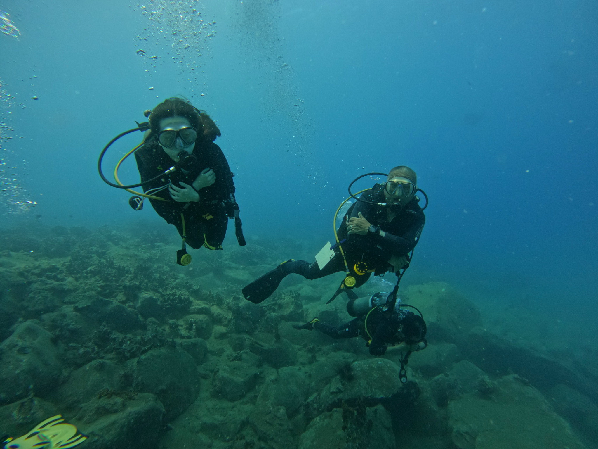 Những người dạy lặn dưới đáy biển - Ảnh 1. Những người dạy lặn dưới đáy biển - Ảnh 1.