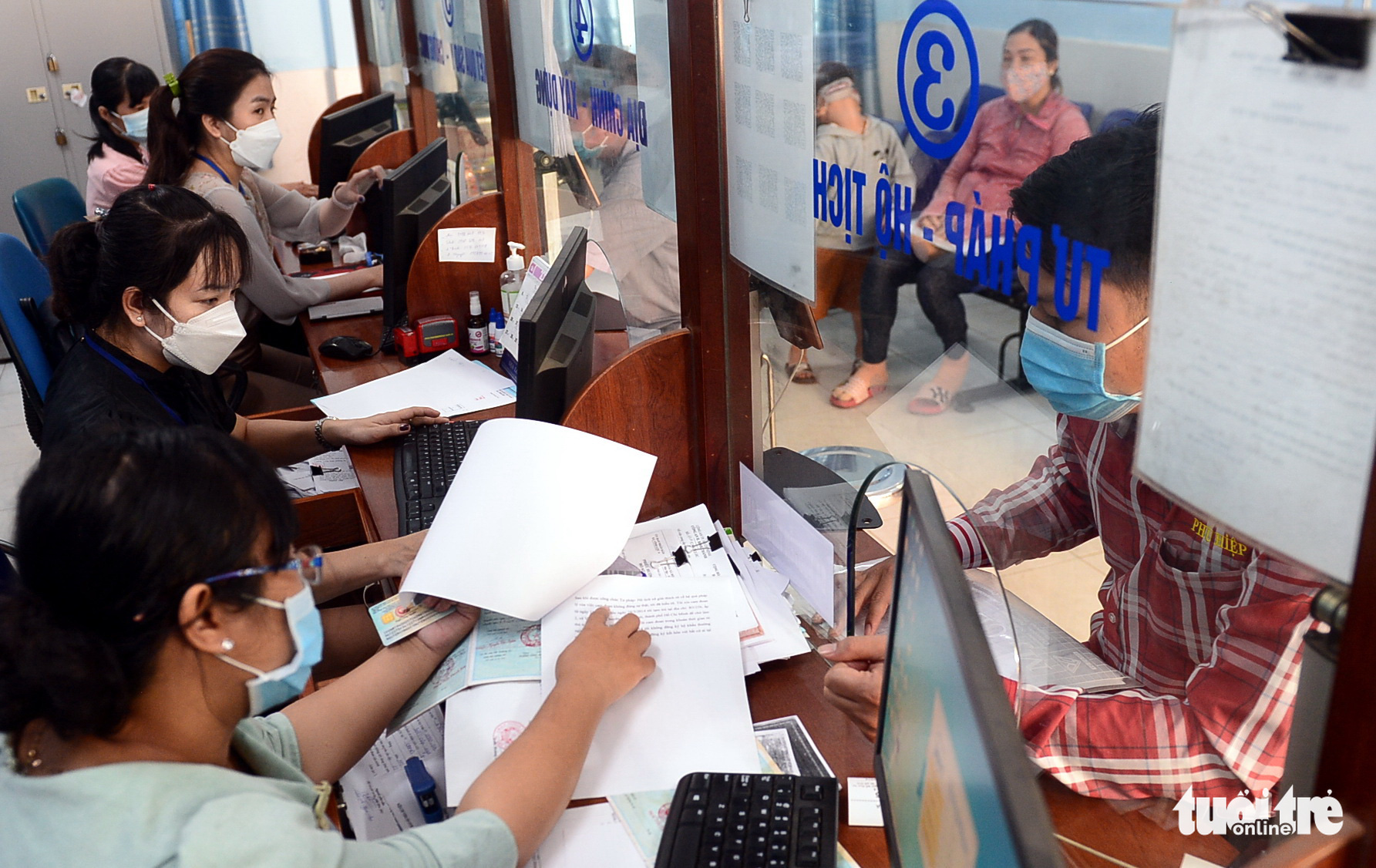 Hoàn thiện dữ liệu để xóa sổ hộ khẩu - Ảnh 2. Hoàn thiện dữ liệu để xóa sổ hộ khẩu - Ảnh 2.