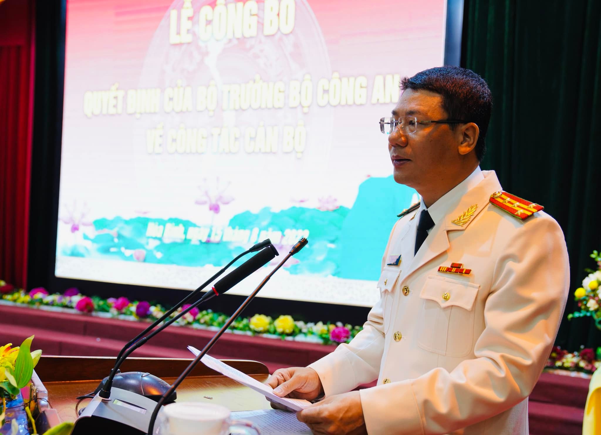 Phó cục trưởng Cục Cảnh sát giao thông làm giám đốc Công an tỉnh Hòa Bình - Ảnh 1. Phó cục trưởng Cục Cảnh sát giao thông làm giám đốc Công an tỉnh Hòa Bình - Ảnh 1.