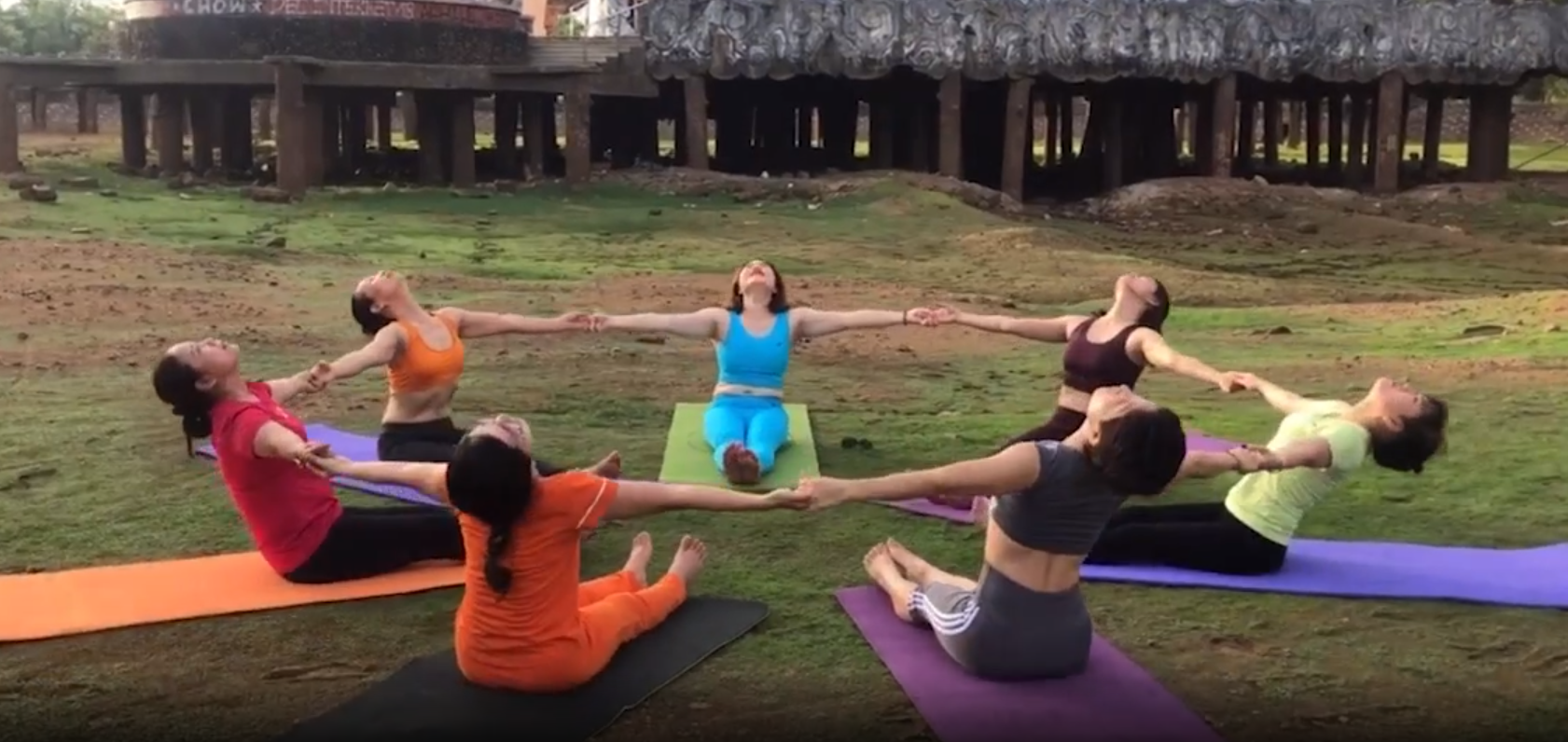 Mời bạn đọc tham gia Cuộc thi ‘Lan tỏa năng lượng tích cực’ lần 3 - Ảnh 1. Mời bạn đọc tham gia Cuộc thi ‘Lan tỏa năng lượng tích cực’ lần 3 - Ảnh 1.