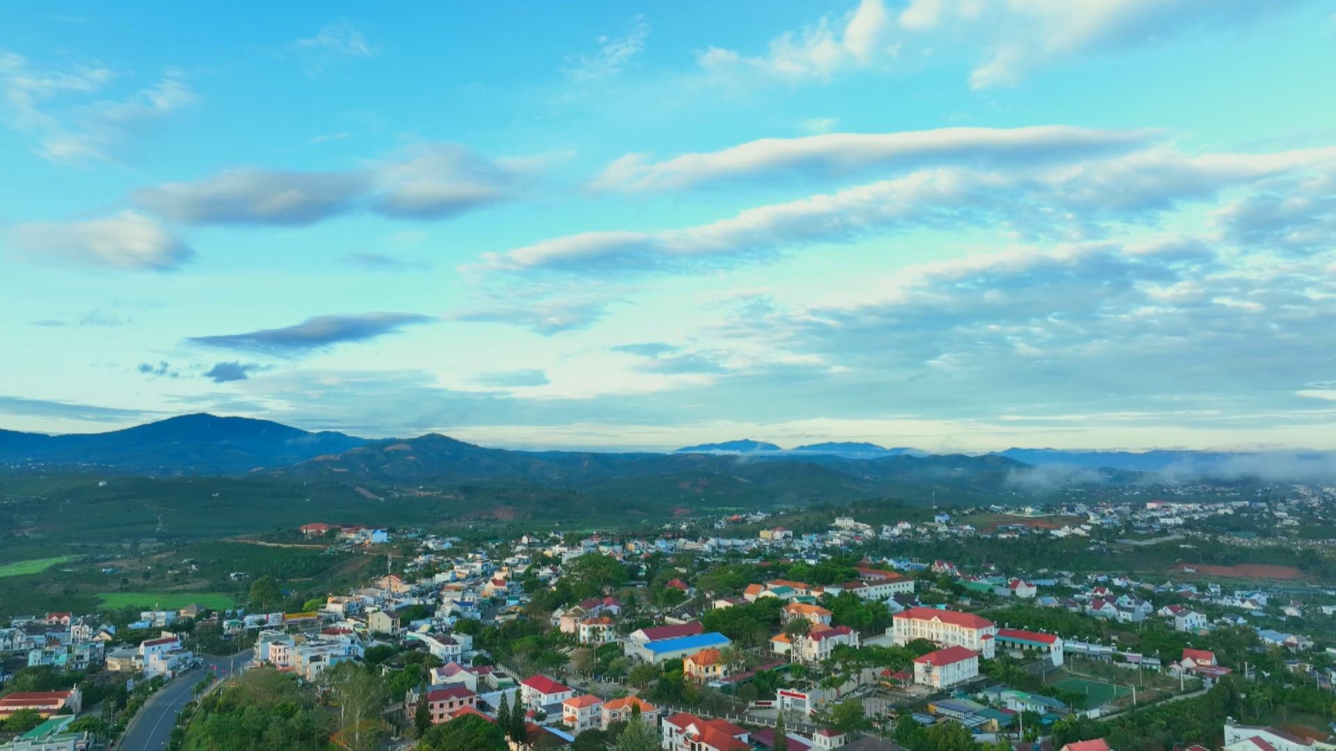 Hơn 40 năm tìm công lý cho mẹ - Ảnh 2.