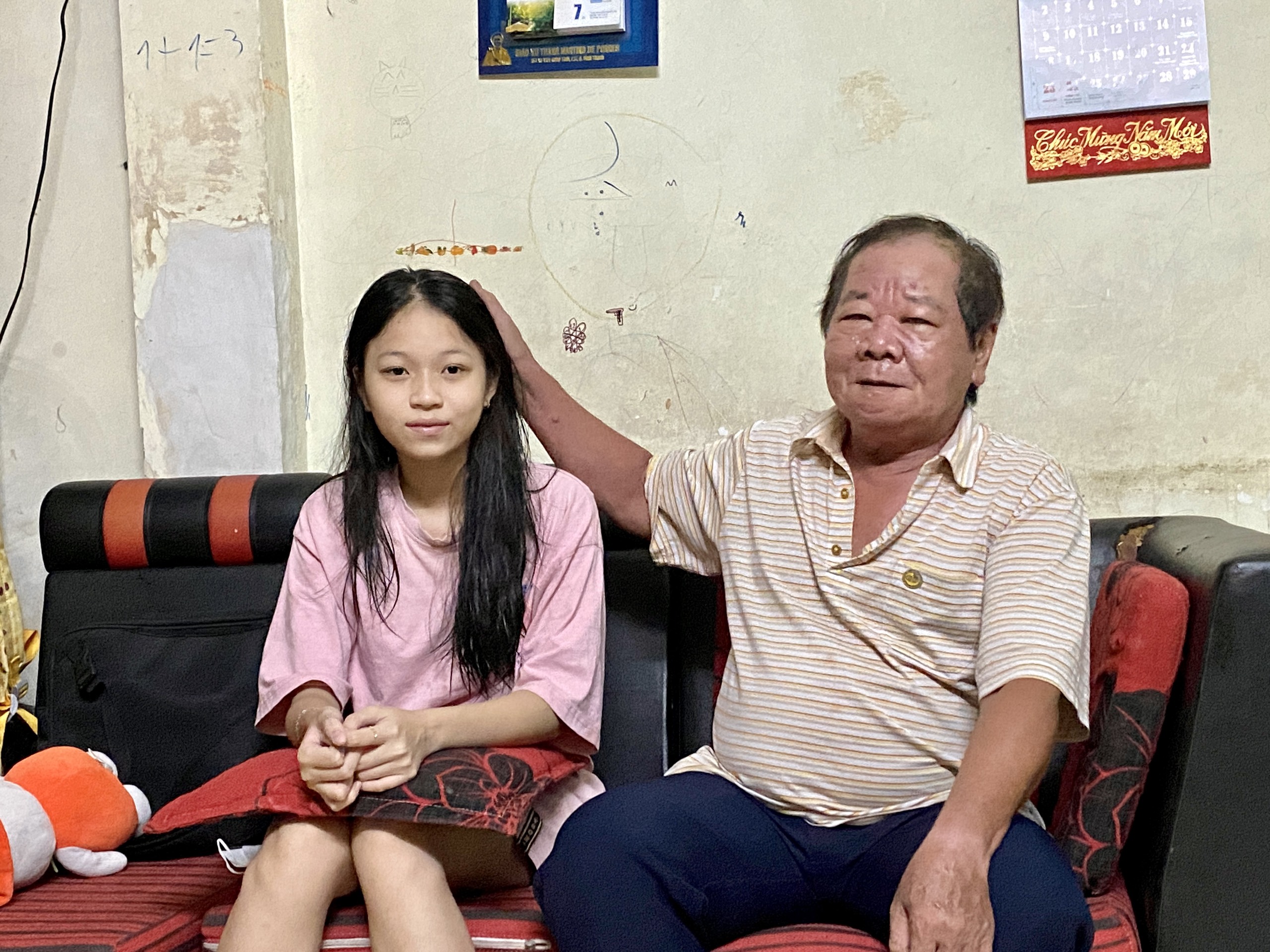 Mùa xuân cho em: Chở che con đến trưởng thành - Ảnh 2. trẻ mồ côi